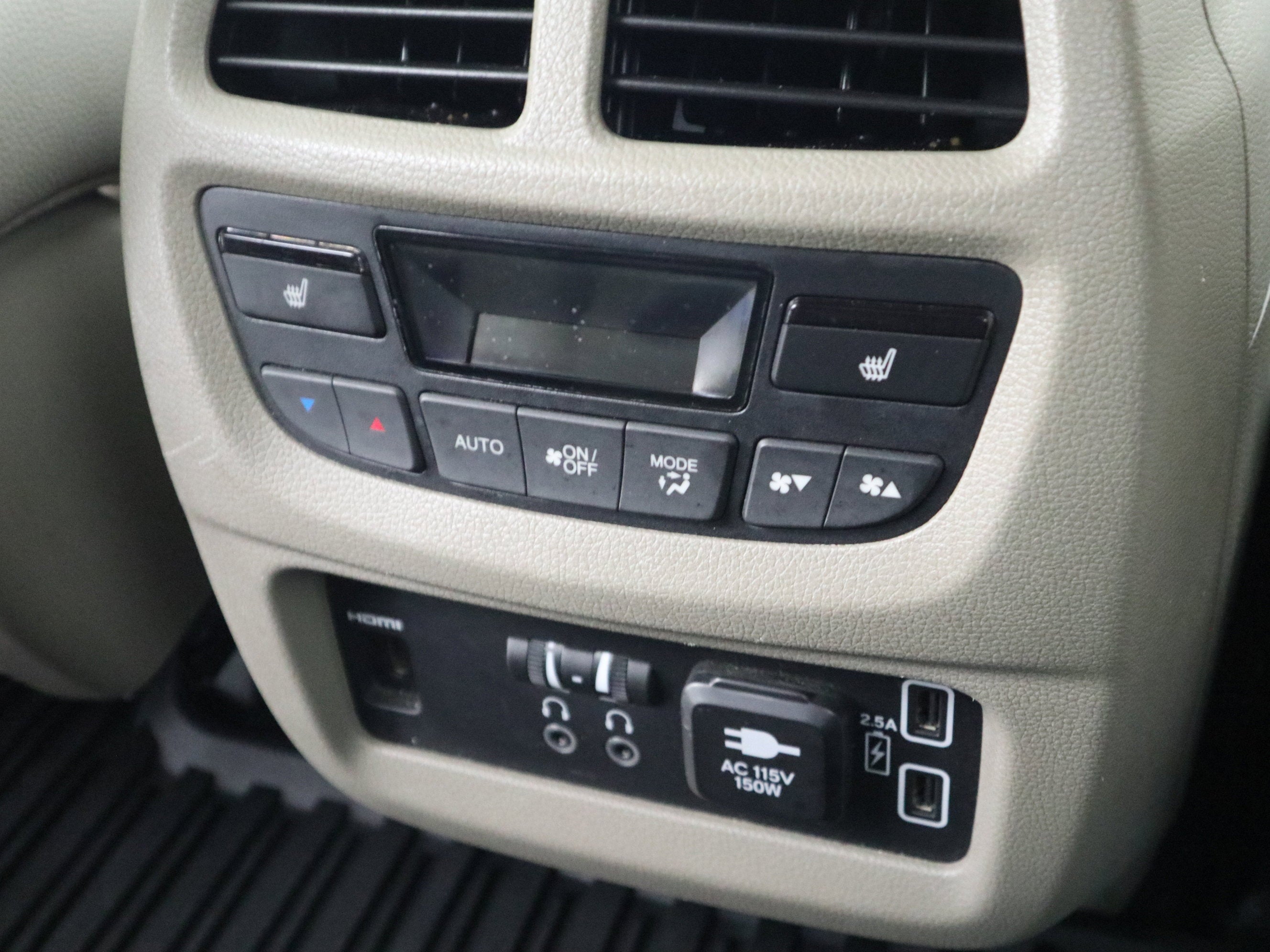 2019 Honda Pilot Touring 7-Passenger AWD