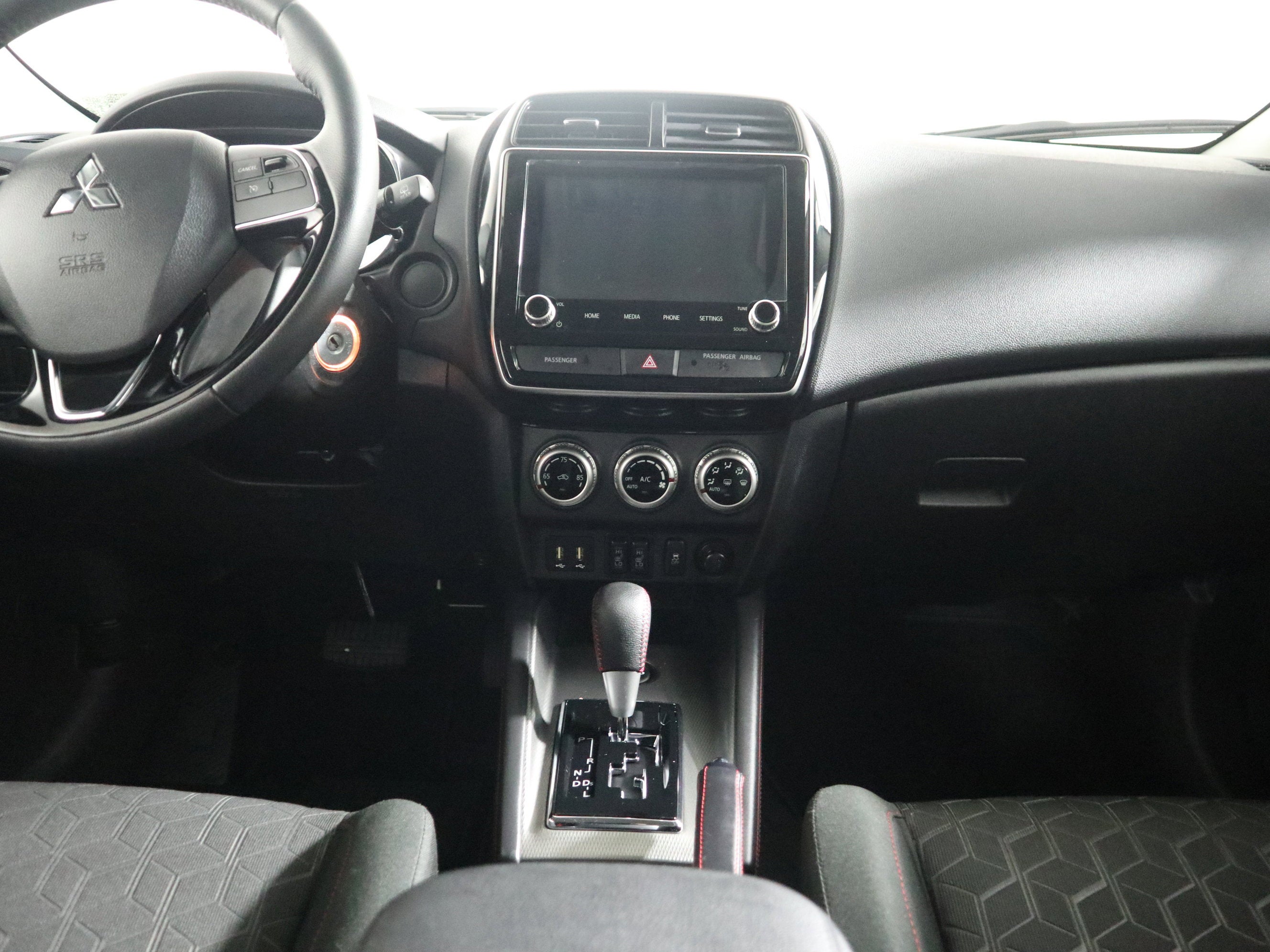 2024 Mitsubishi Outlander Sport LE