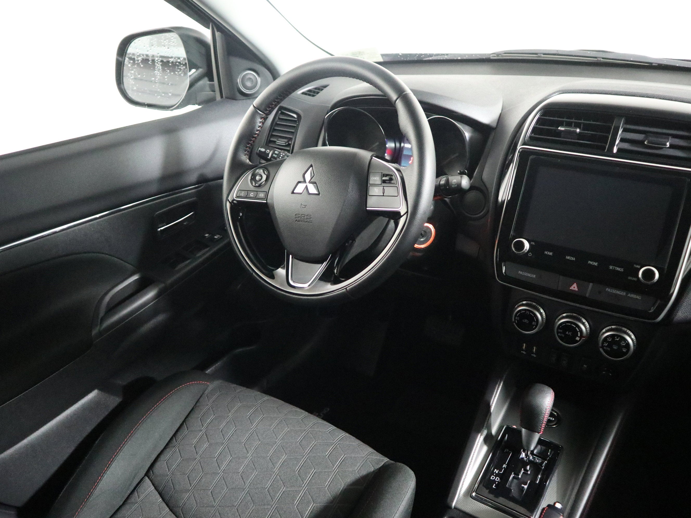 2024 Mitsubishi Outlander Sport LE