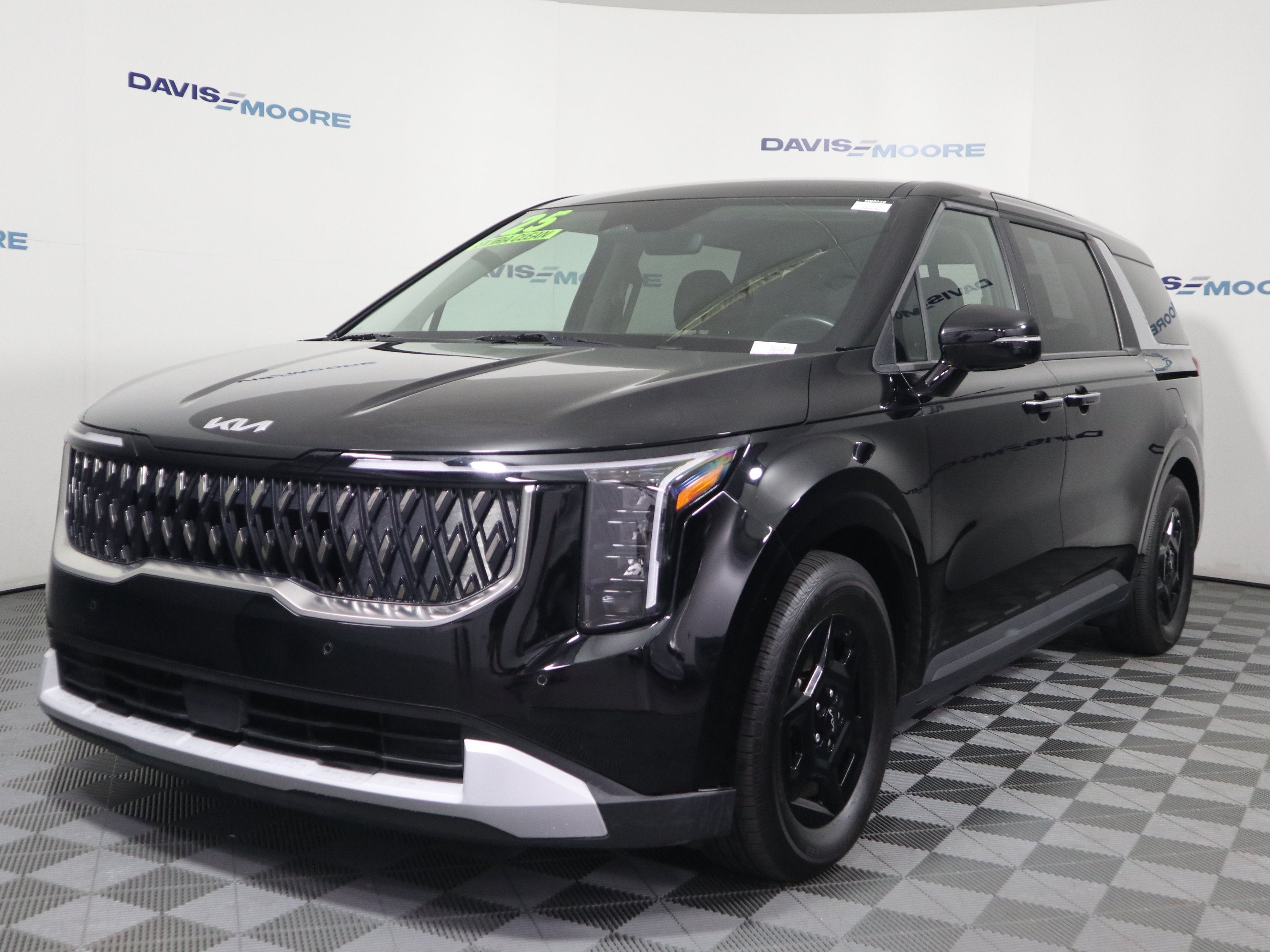 2025 Kia Carnival LXS