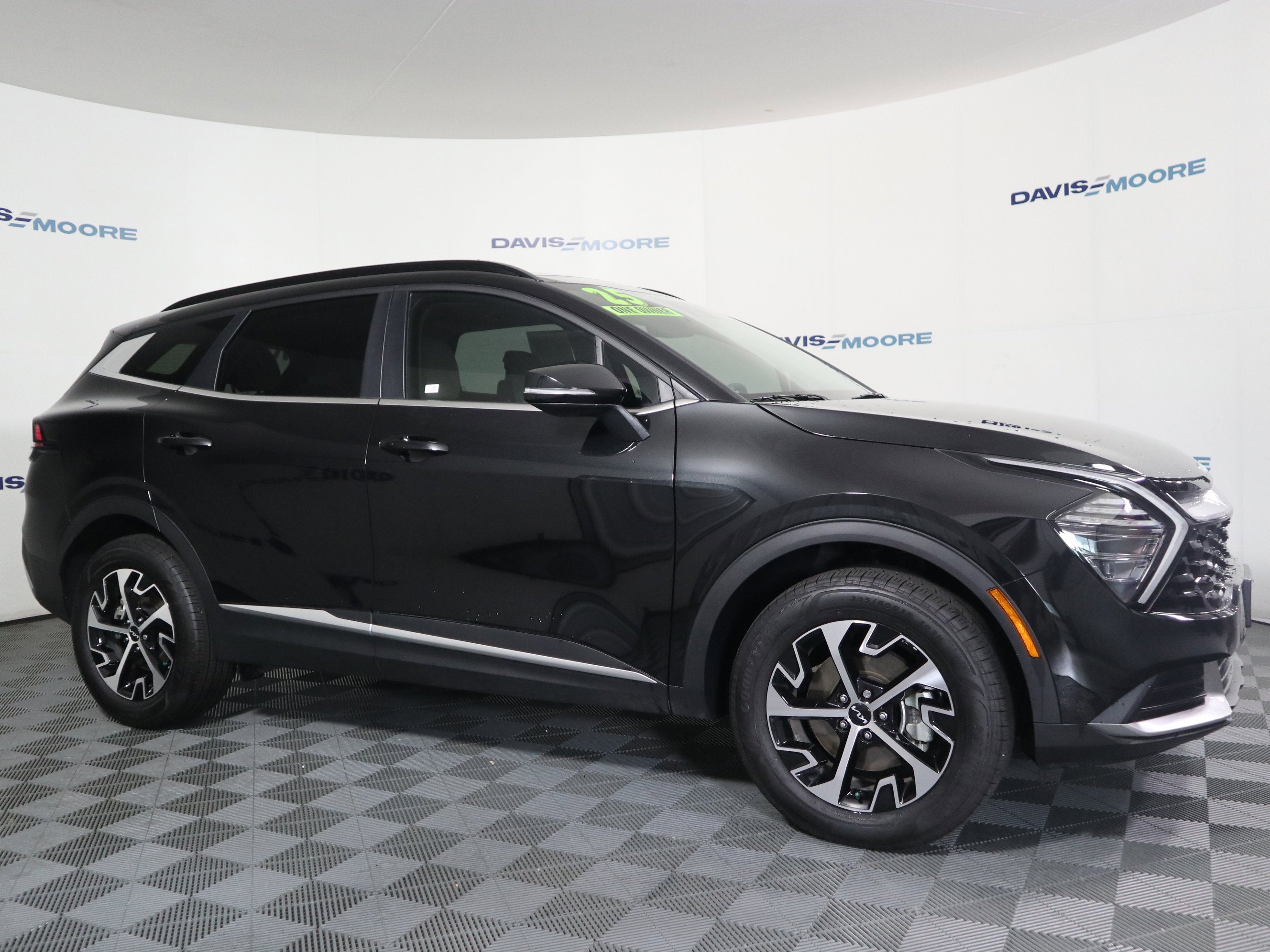 2025 Kia Sportage Hybrid EX AWD