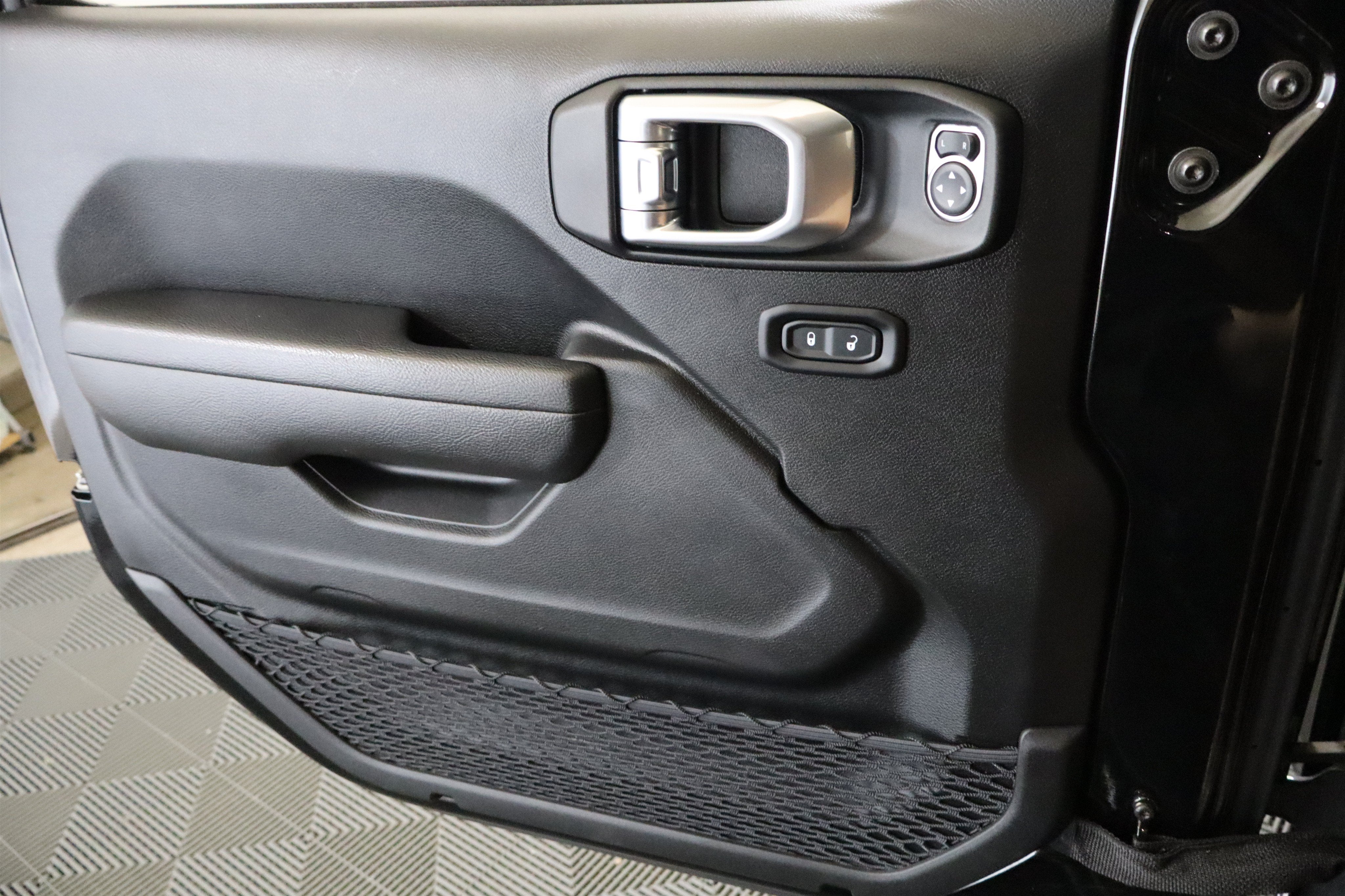 2023 Jeep Wrangler 2-Door Sport S 4x4