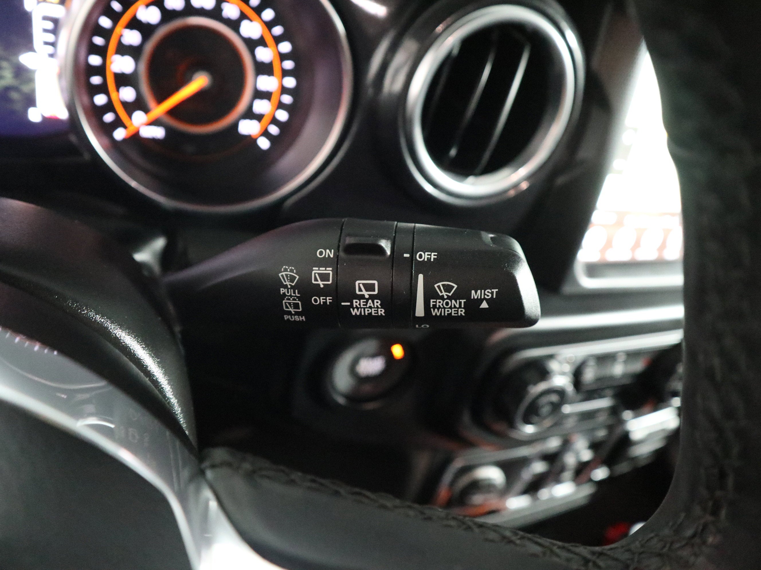 2022 Jeep Wrangler Unlimited Sahara Altitude 4x4