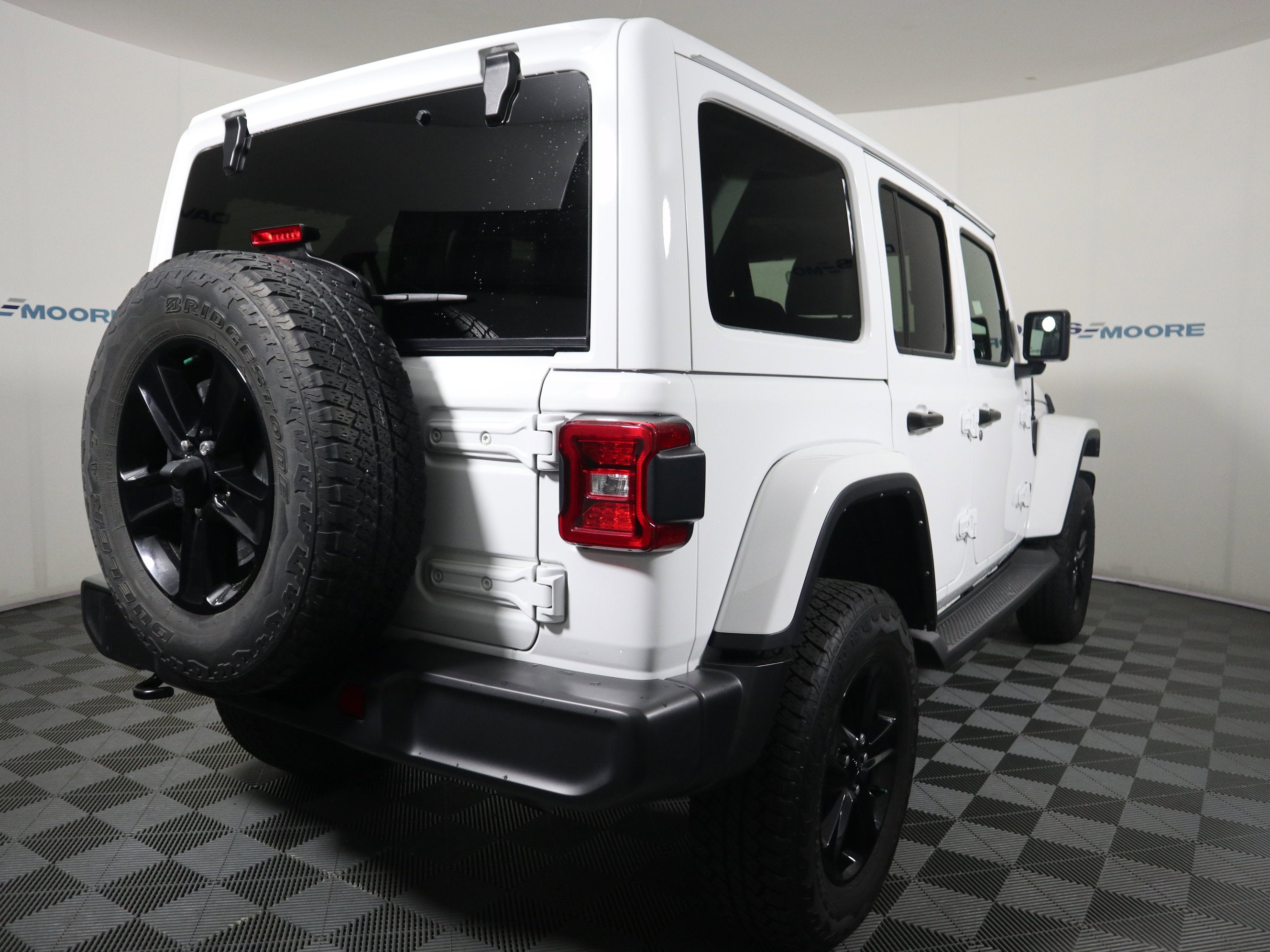 2022 Jeep Wrangler Unlimited Sahara Altitude 4x4