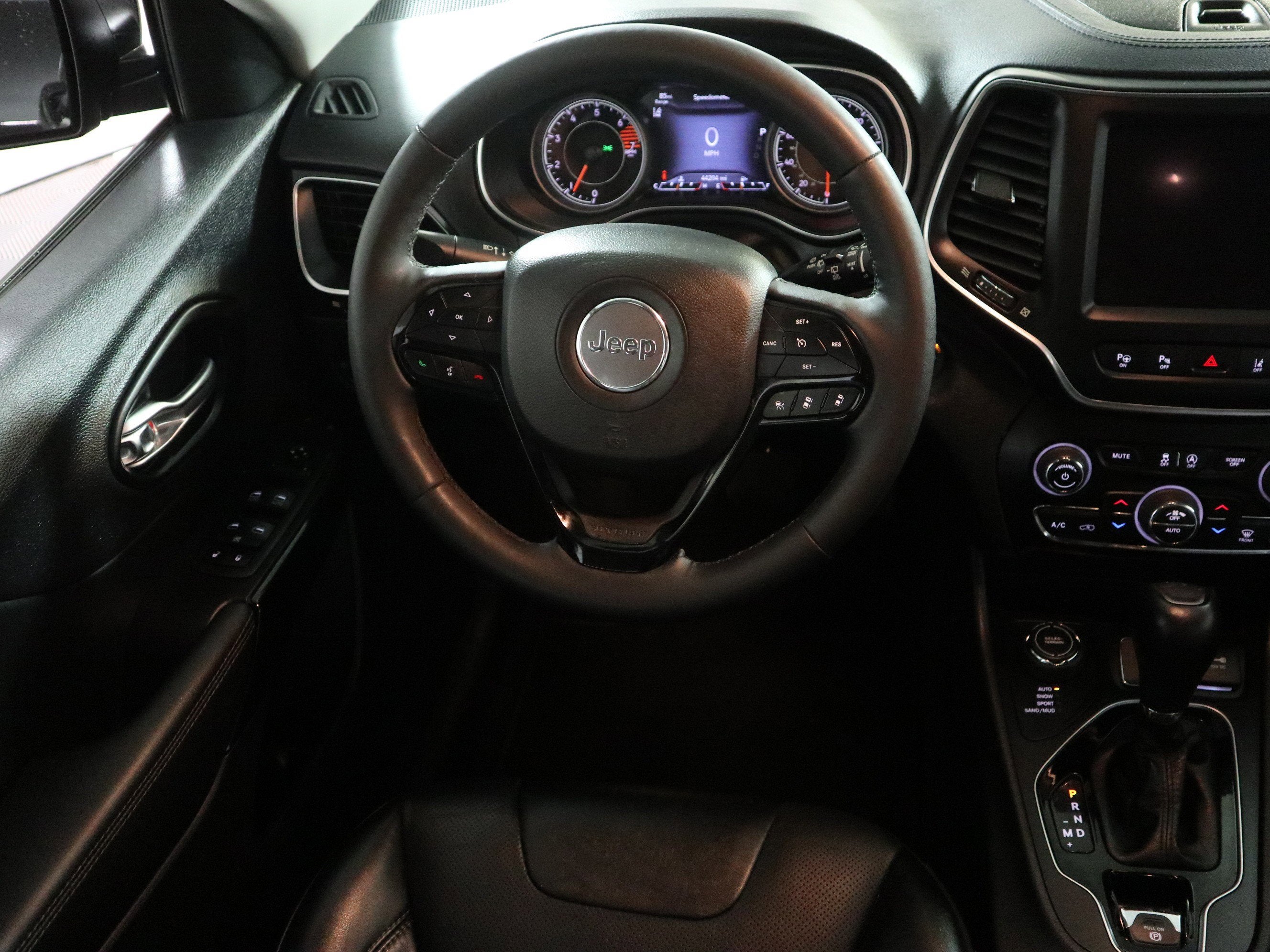 2023 Jeep Cherokee Altitude Lux