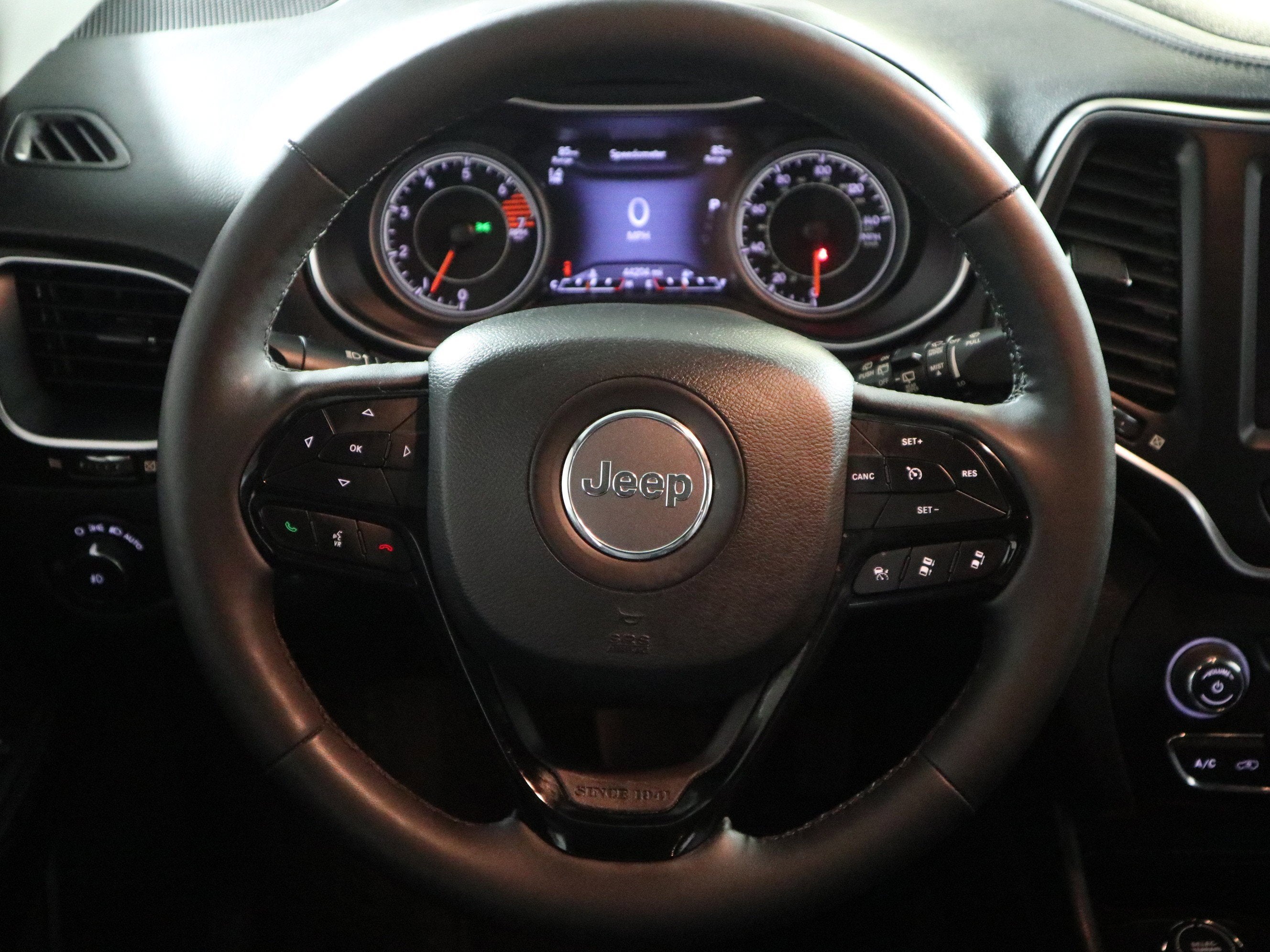 2023 Jeep Cherokee Altitude Lux