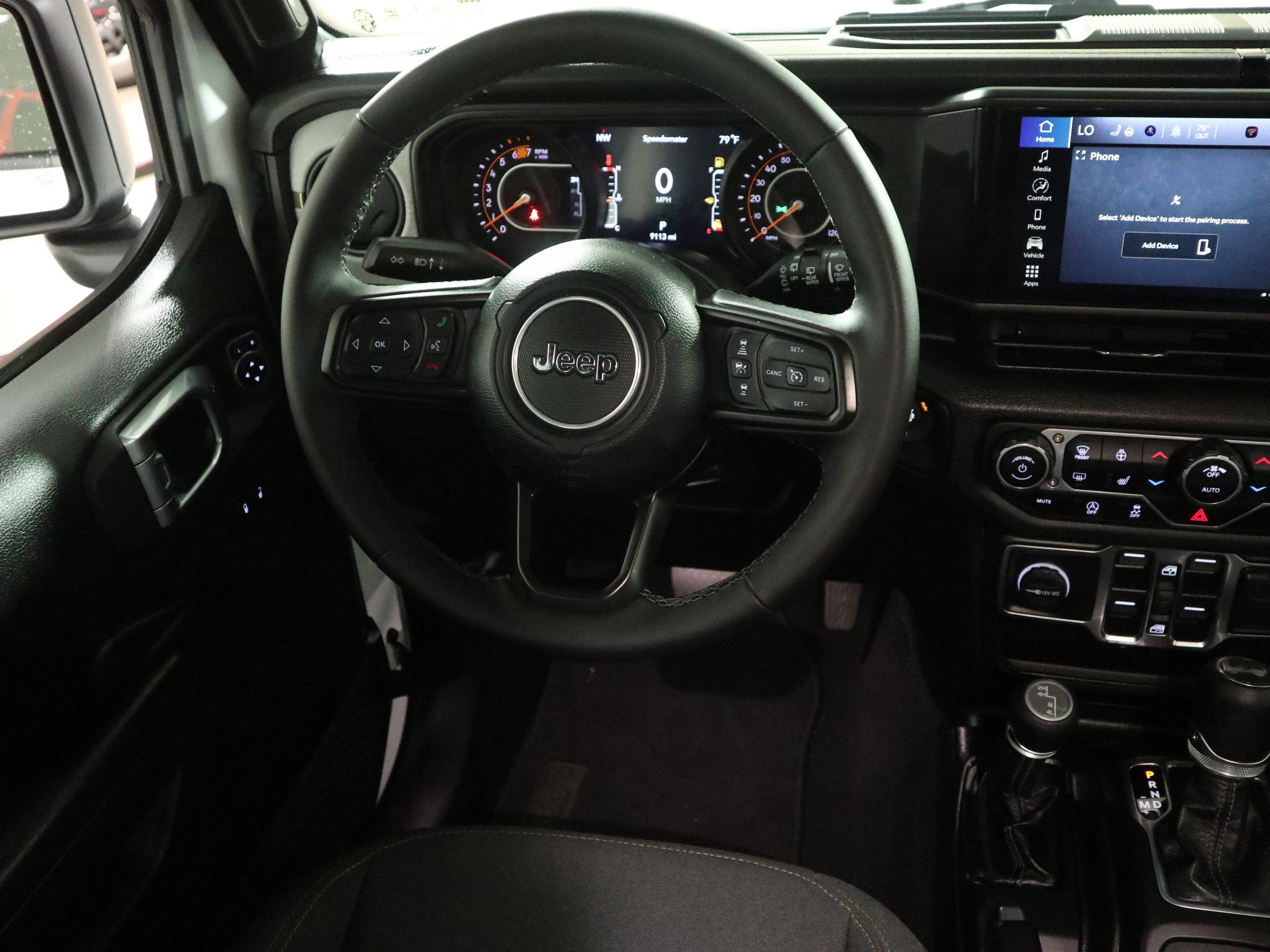 2025 Jeep Wrangler 4-Door Summit 4x4