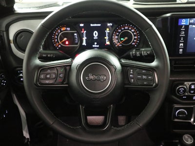 2025 Jeep Wrangler 4-Door Summit 4x4