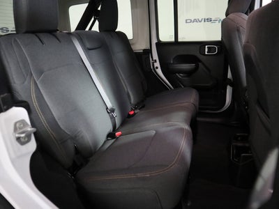 2025 Jeep Wrangler 4-Door Summit 4x4