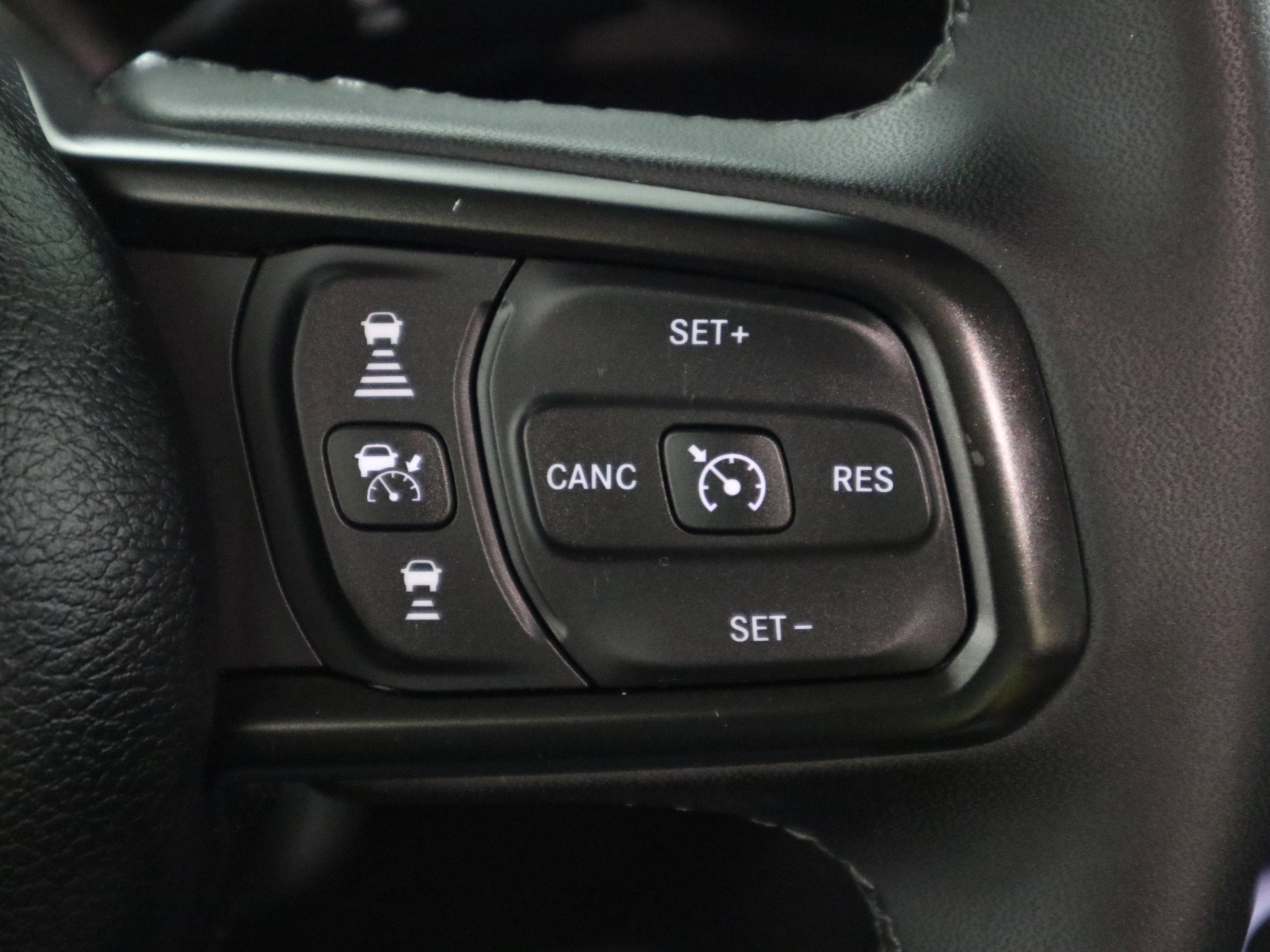 2025 Jeep Wrangler 4-Door Summit 4x4