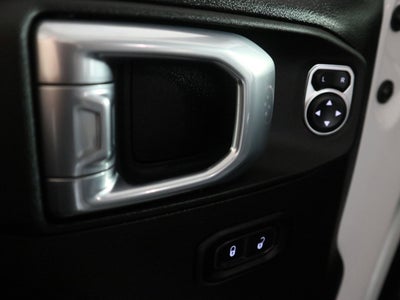 2025 Jeep Wrangler 4-Door Summit 4x4