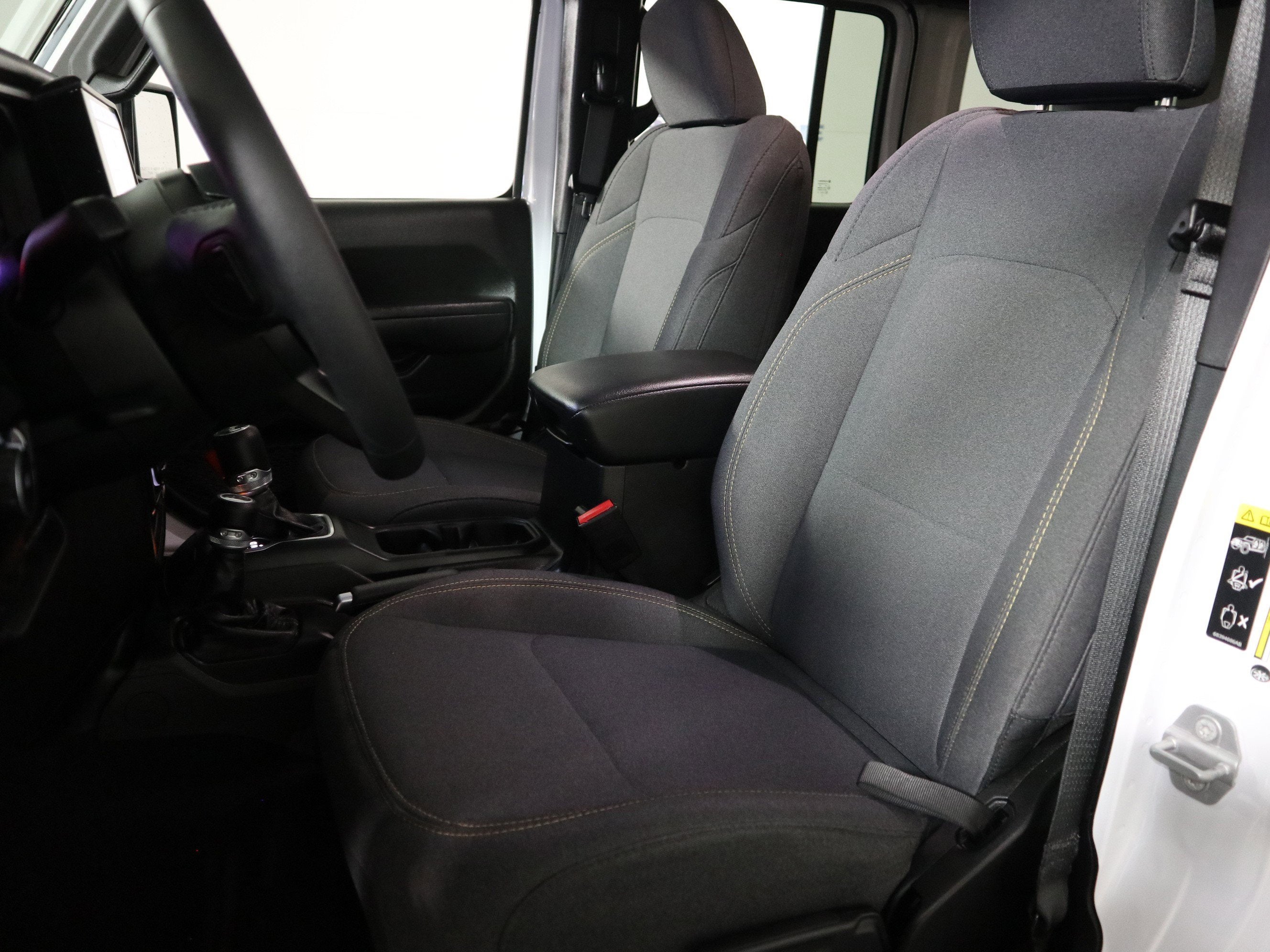 2025 Jeep Wrangler 4-Door Summit 4x4