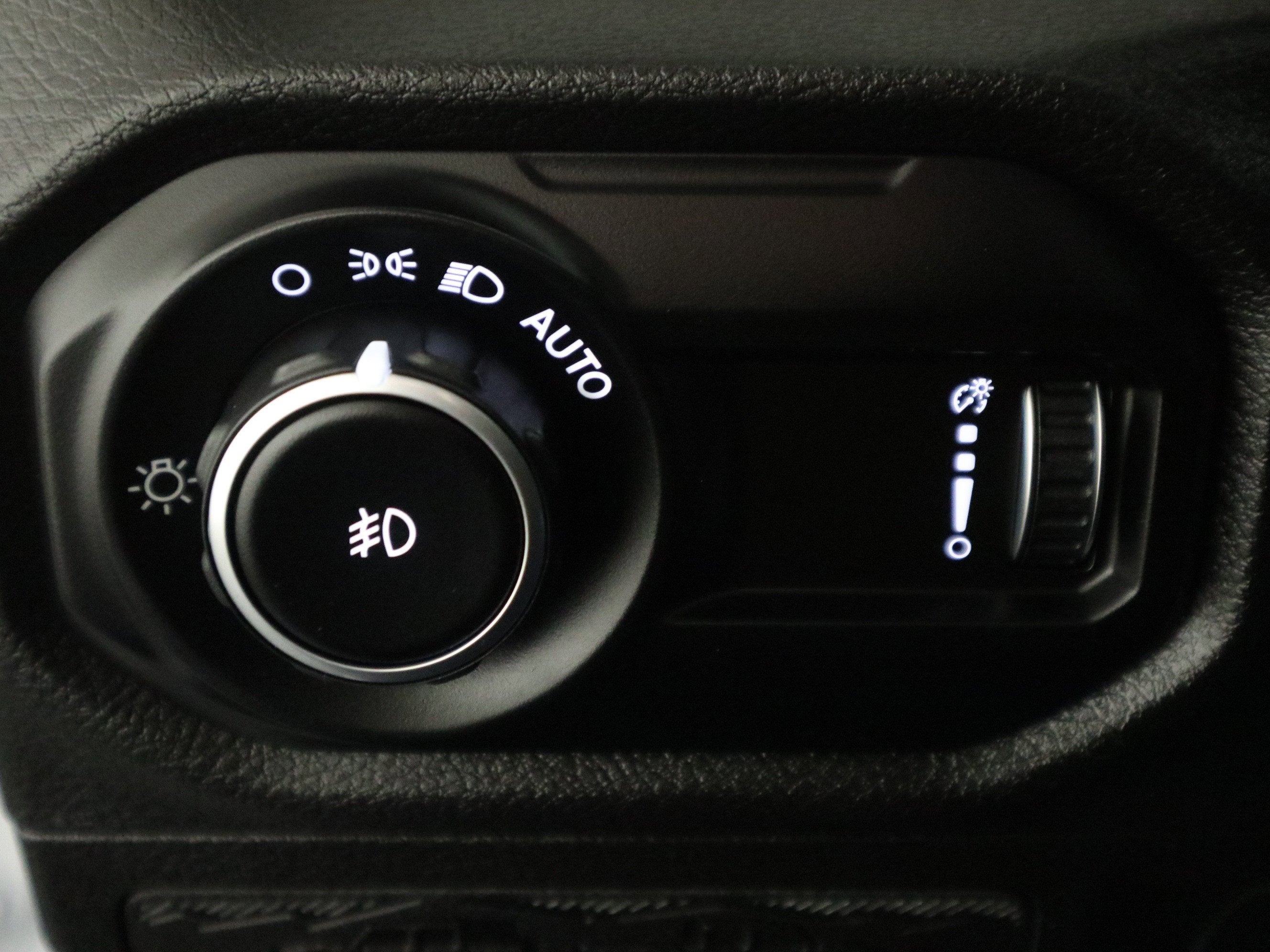 2025 Jeep Wrangler 4-Door Summit 4x4