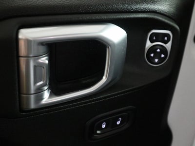 2025 Jeep Wrangler 4-Door Summit 4x4