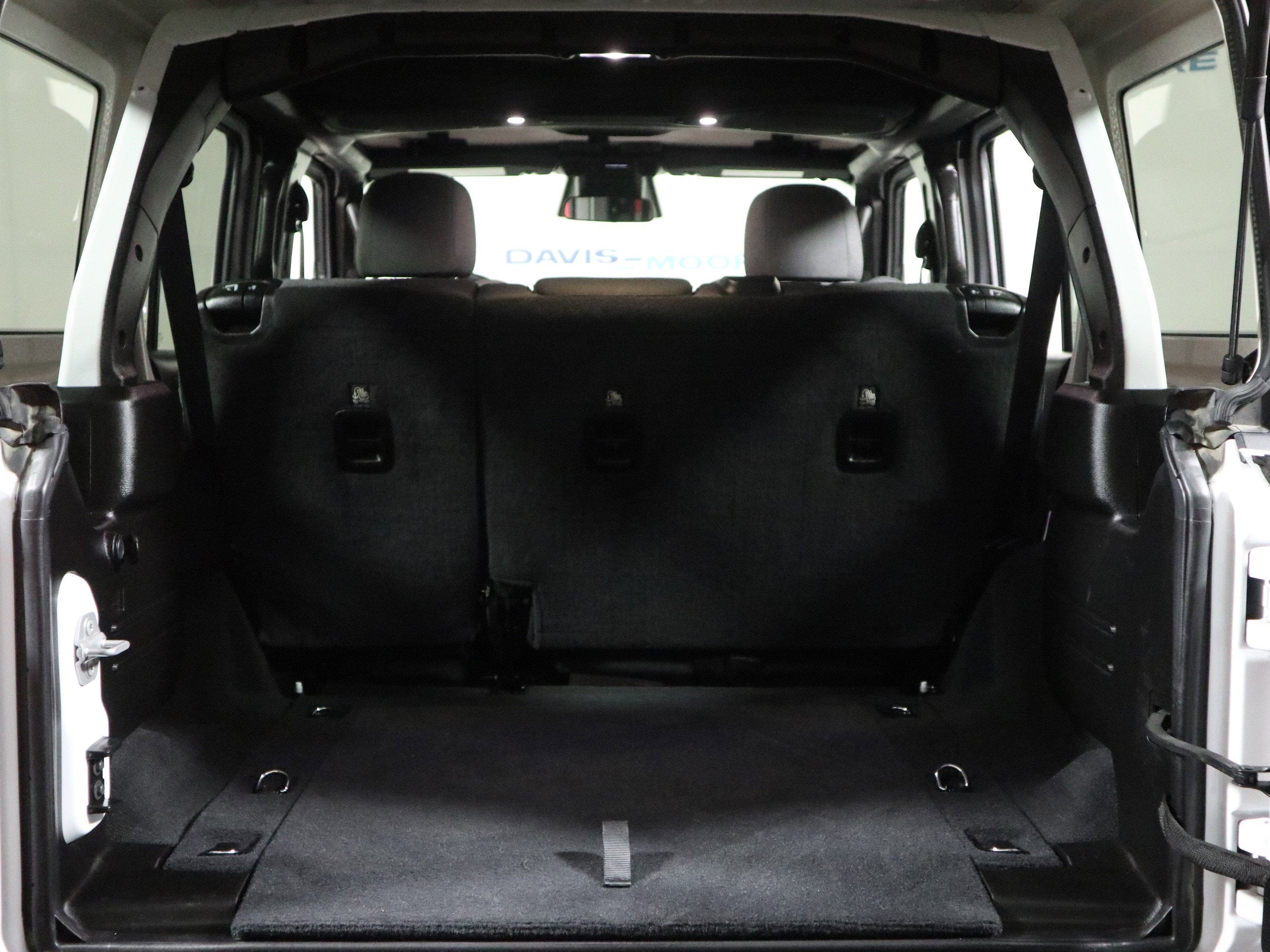 2025 Jeep Wrangler 4-Door Summit 4x4