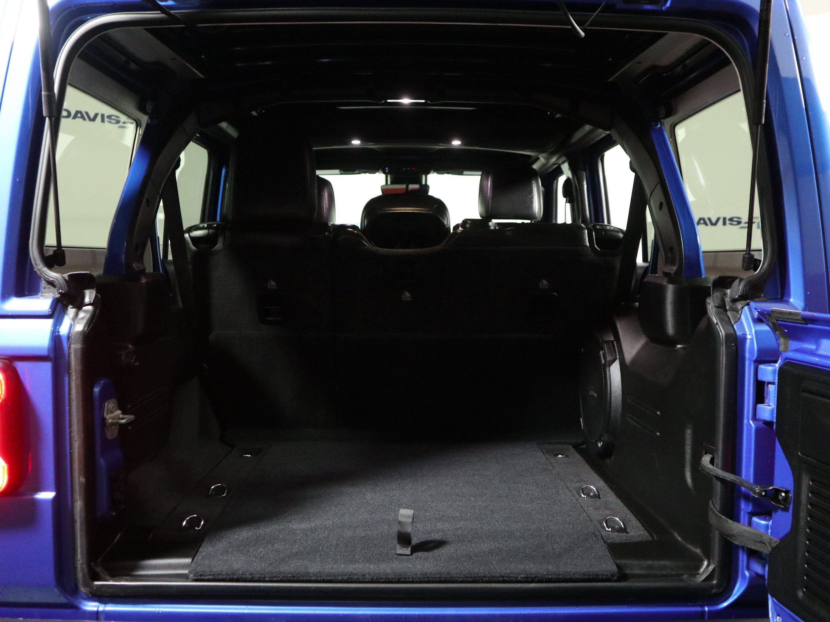 2024 Jeep Wrangler 4-Door Sahara 4x4
