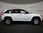 2023 Jeep Grand Cherokee Laredo 4x2