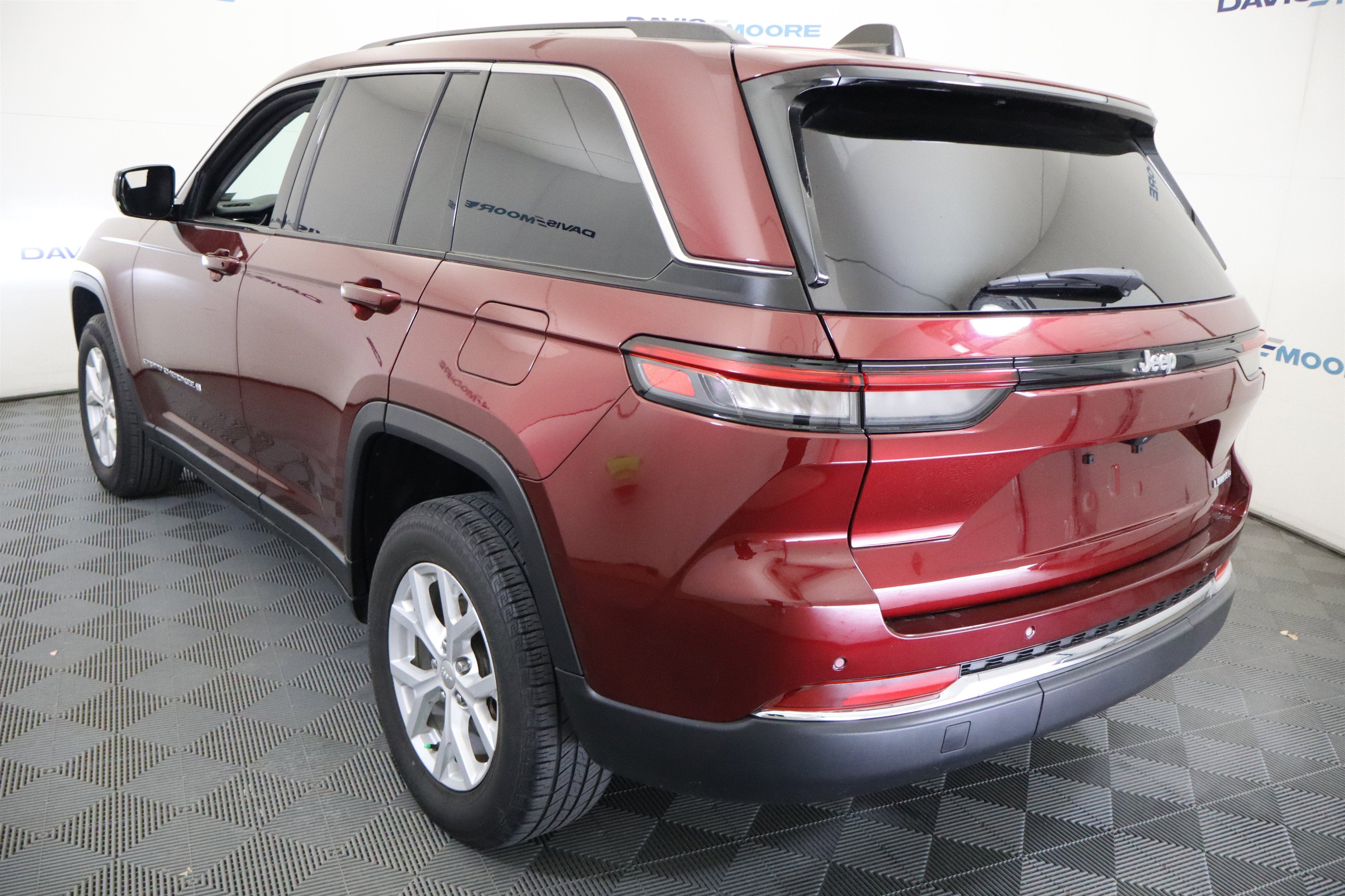 2023 Jeep Grand Cherokee Limited 4x2