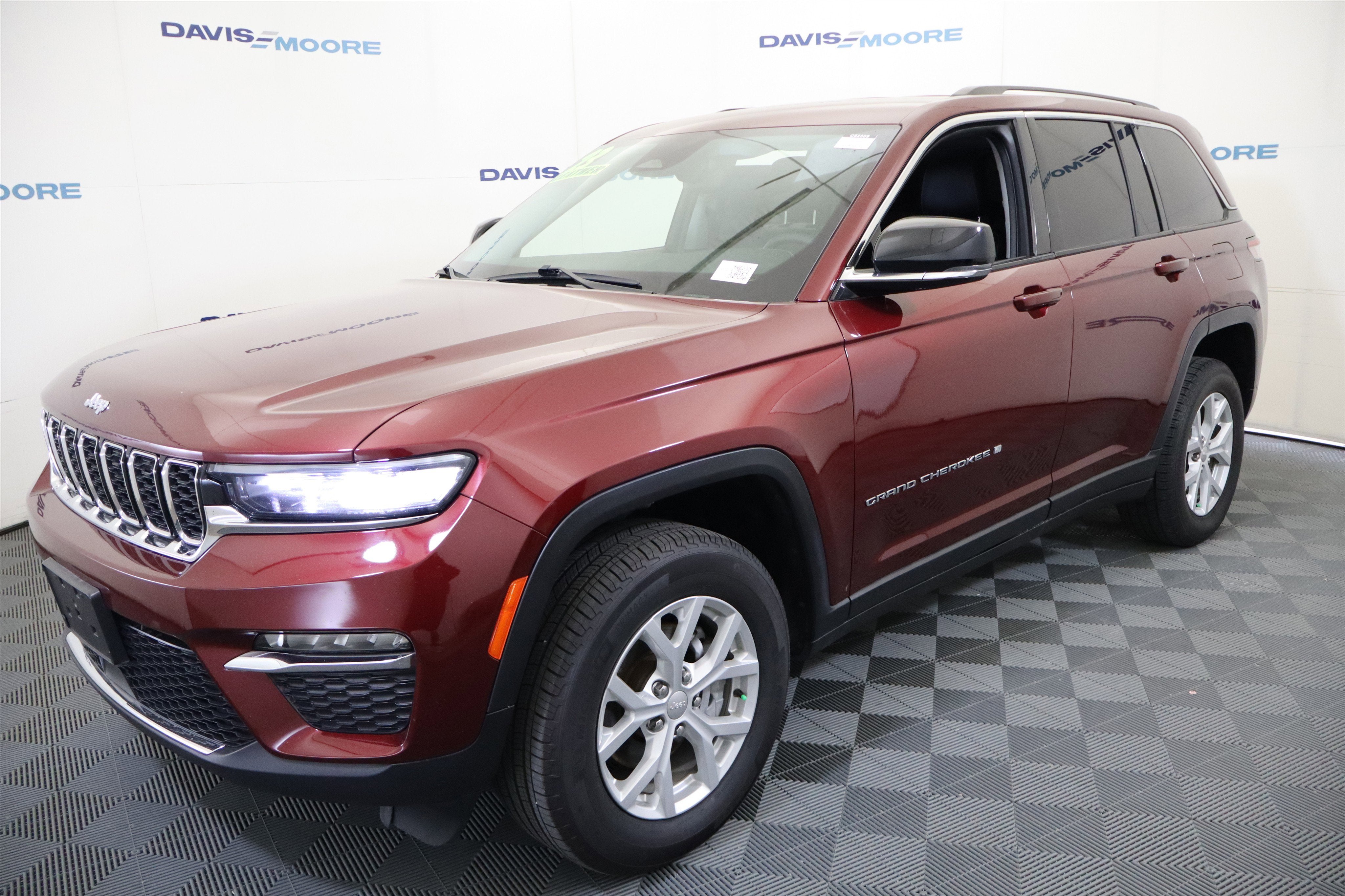 2023 Jeep Grand Cherokee Limited 4x2