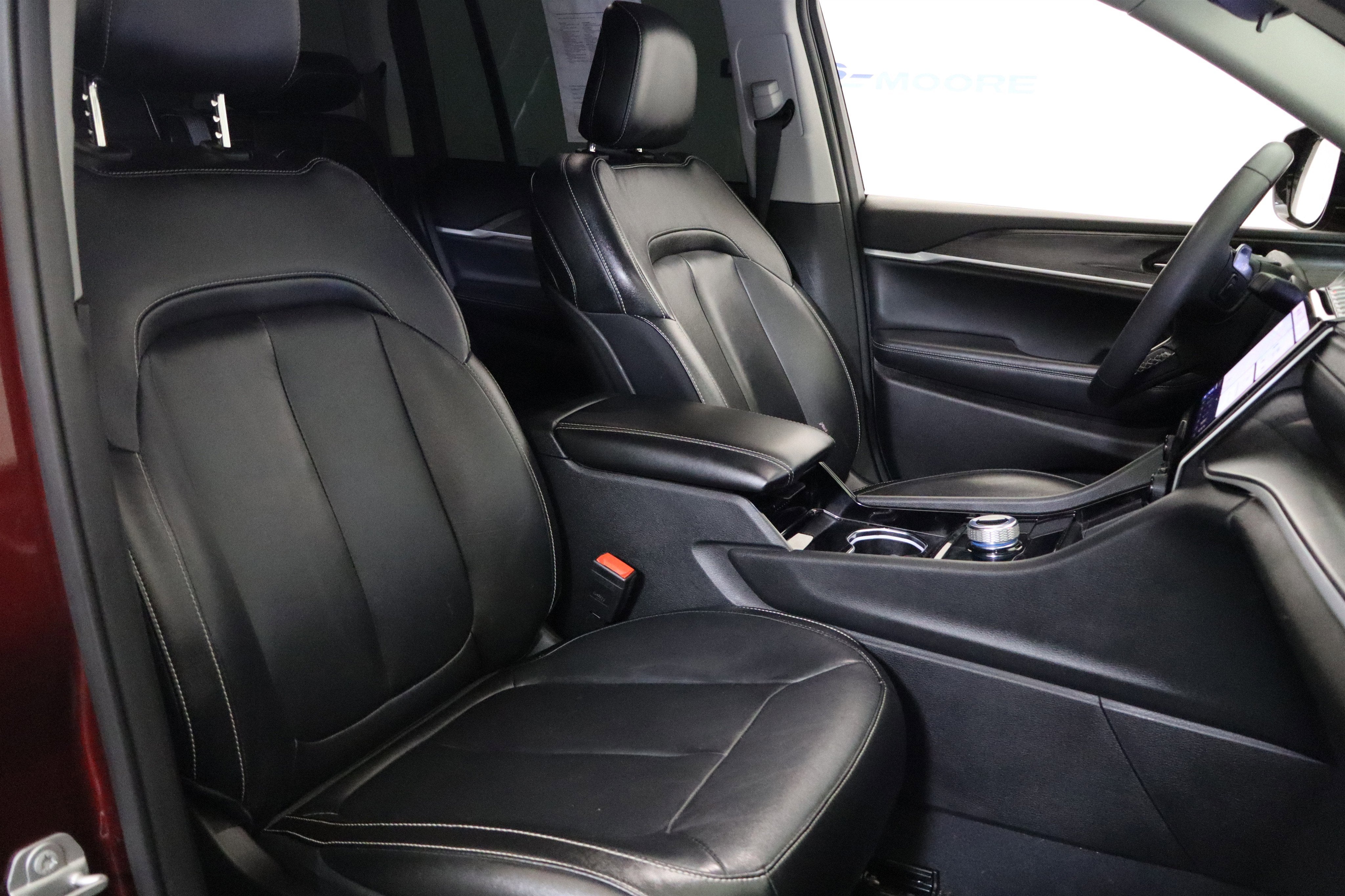 2023 Jeep Grand Cherokee Limited 4x2