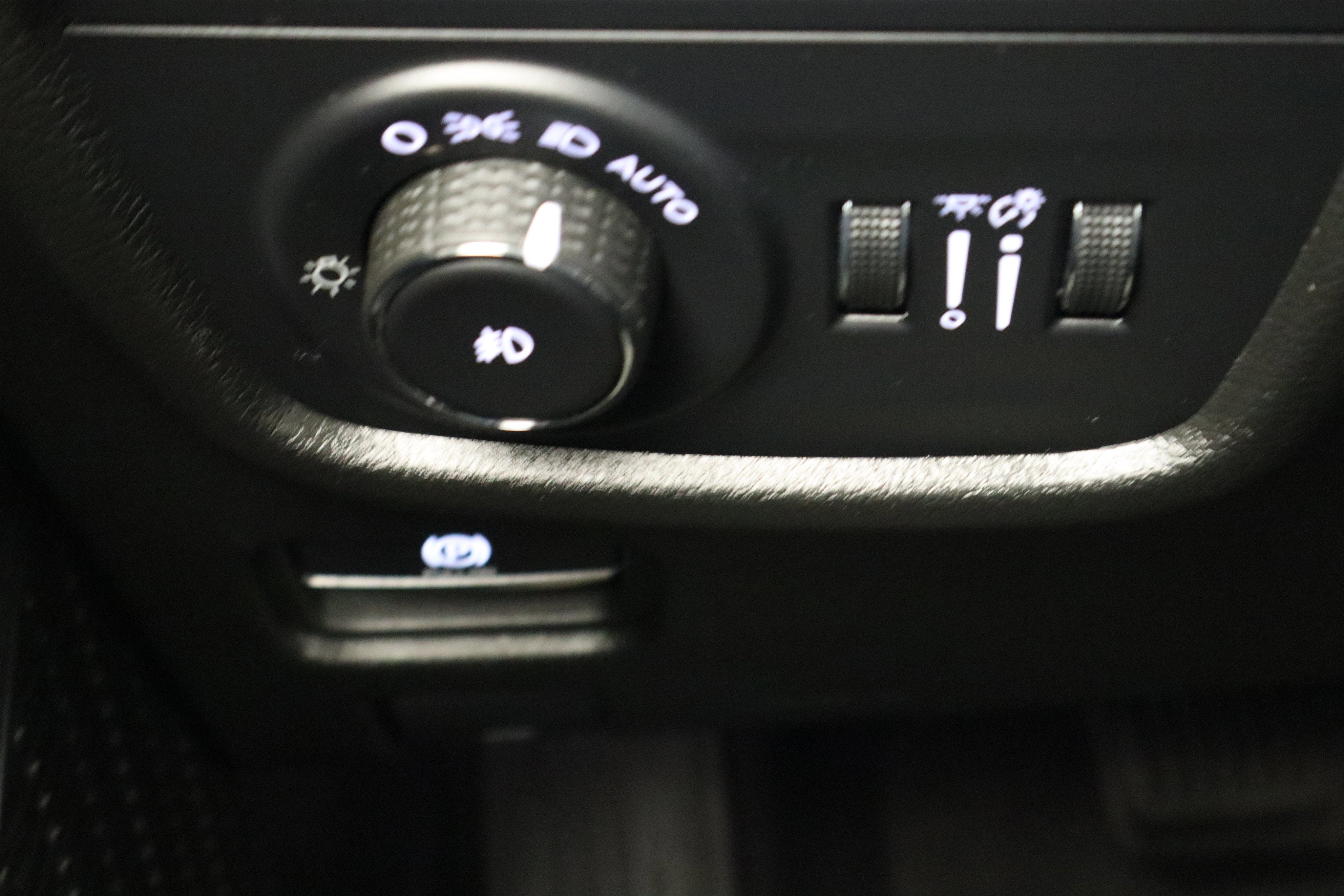 2023 Jeep Grand Cherokee Limited 4x2