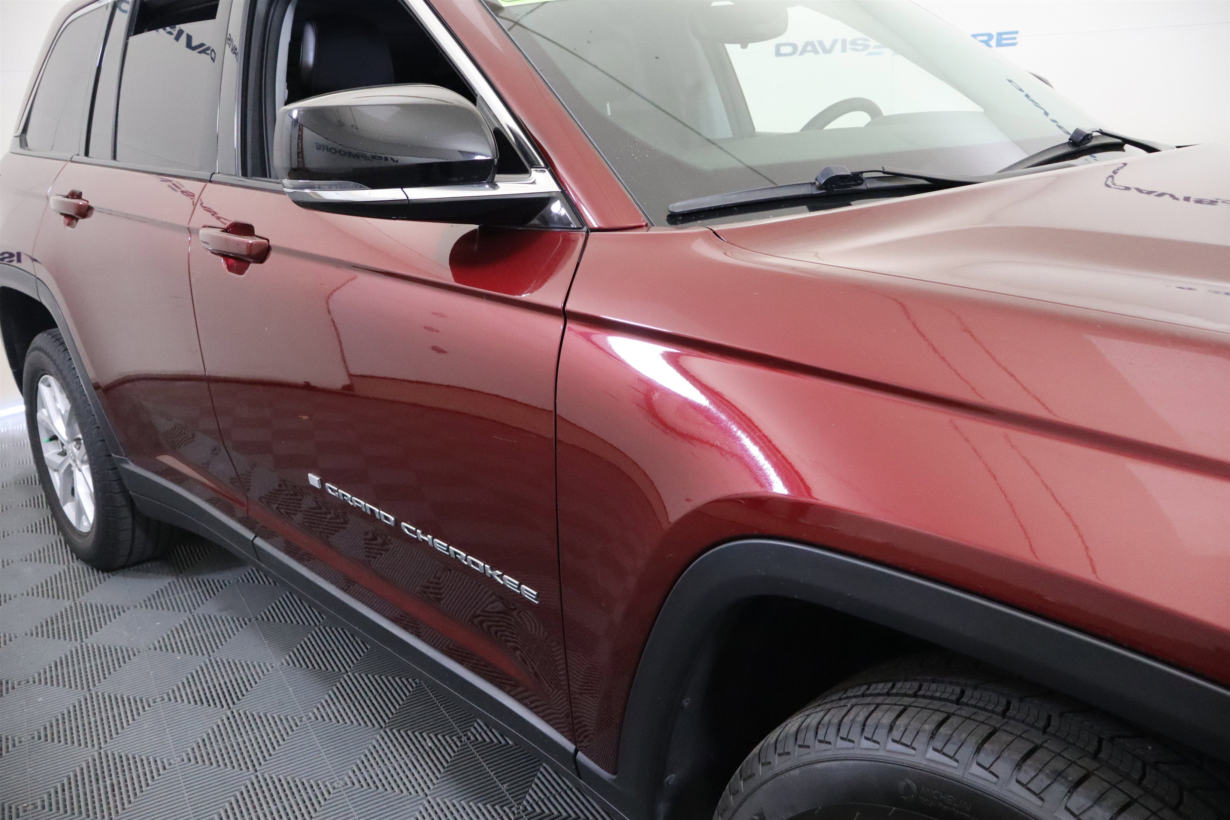 2023 Jeep Grand Cherokee Limited 4x2