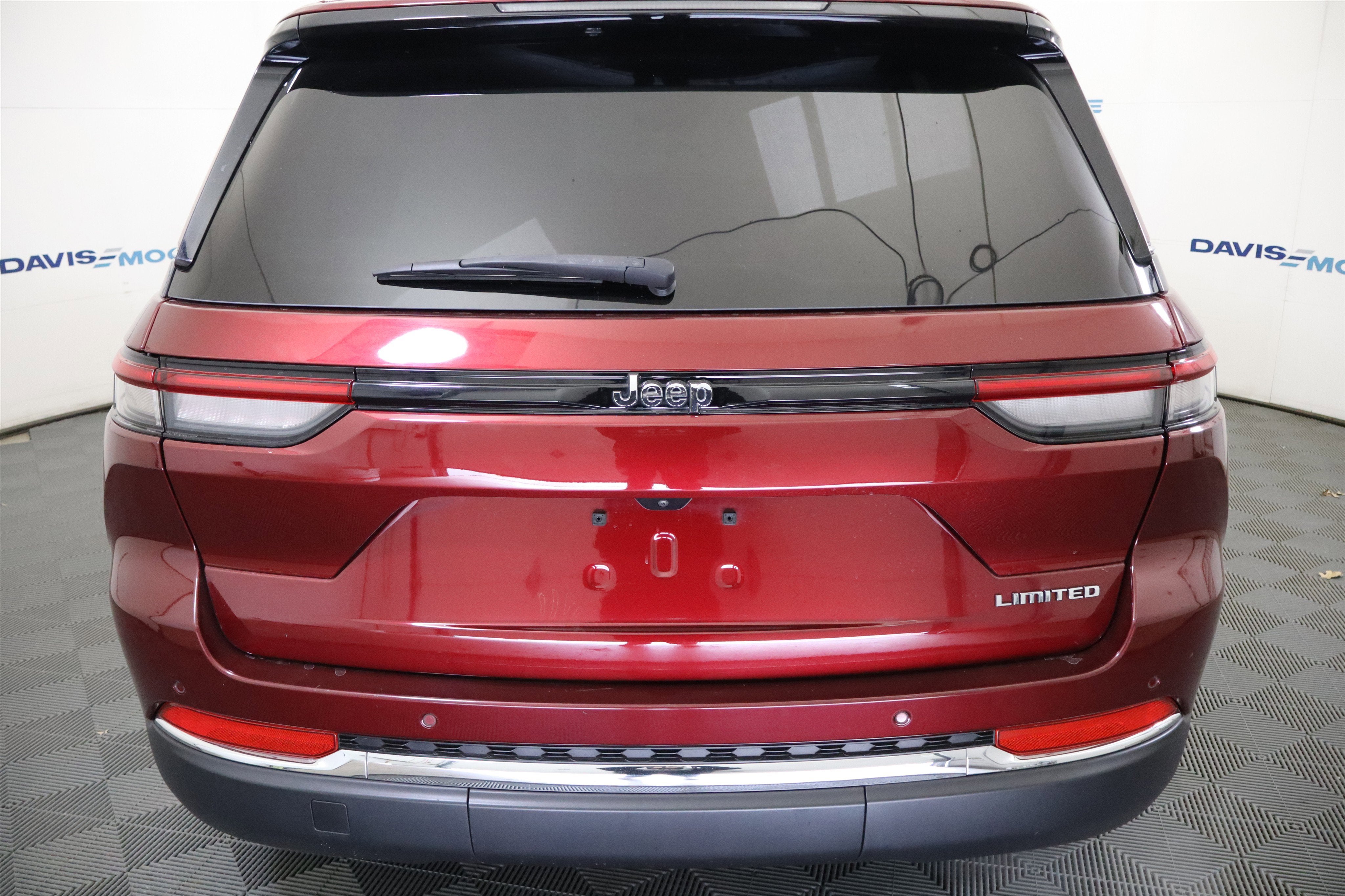 2023 Jeep Grand Cherokee Limited 4x2