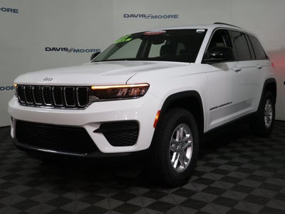 2023 Jeep Grand Cherokee Laredo
