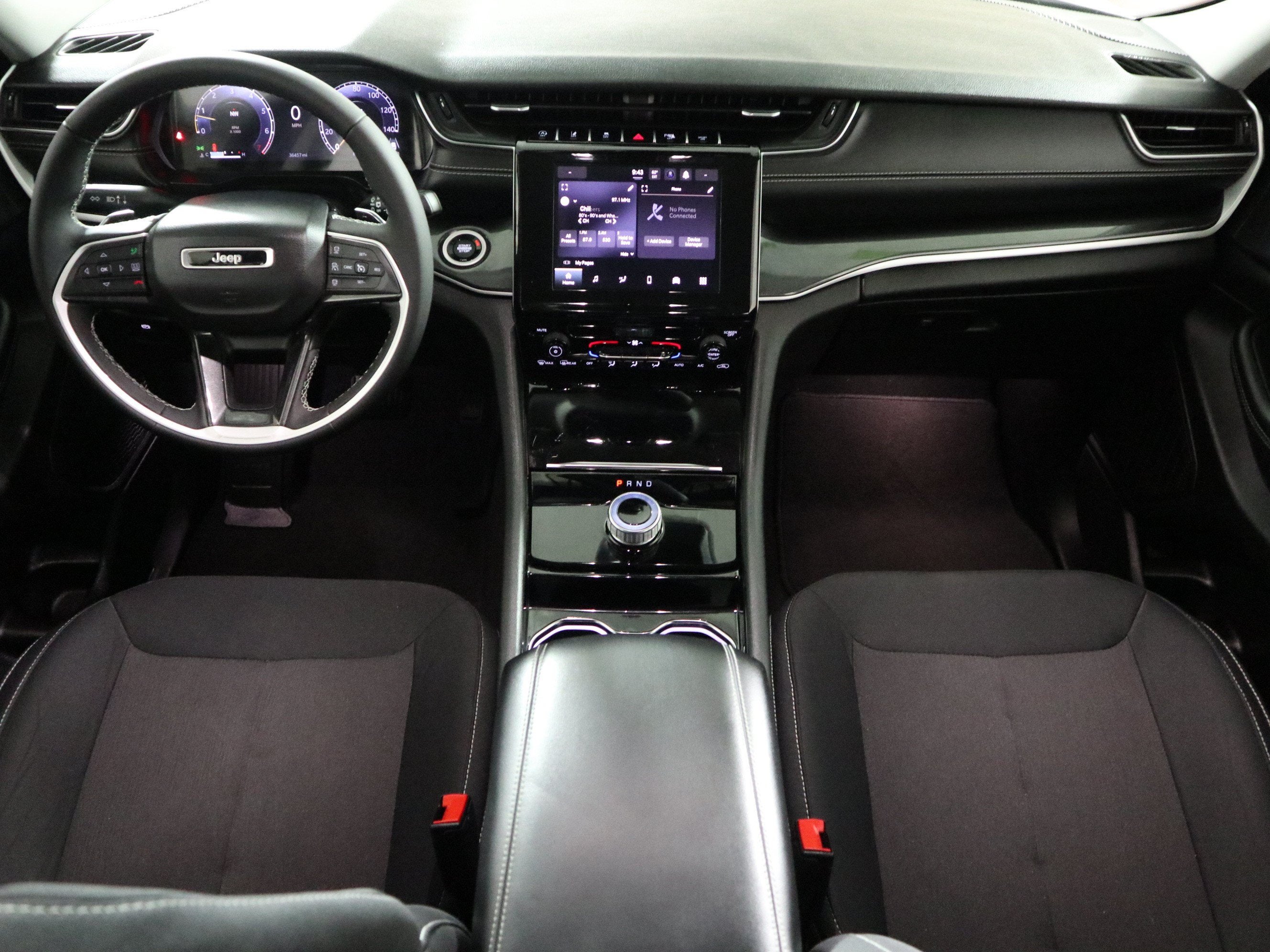 2023 Jeep Grand Cherokee Laredo