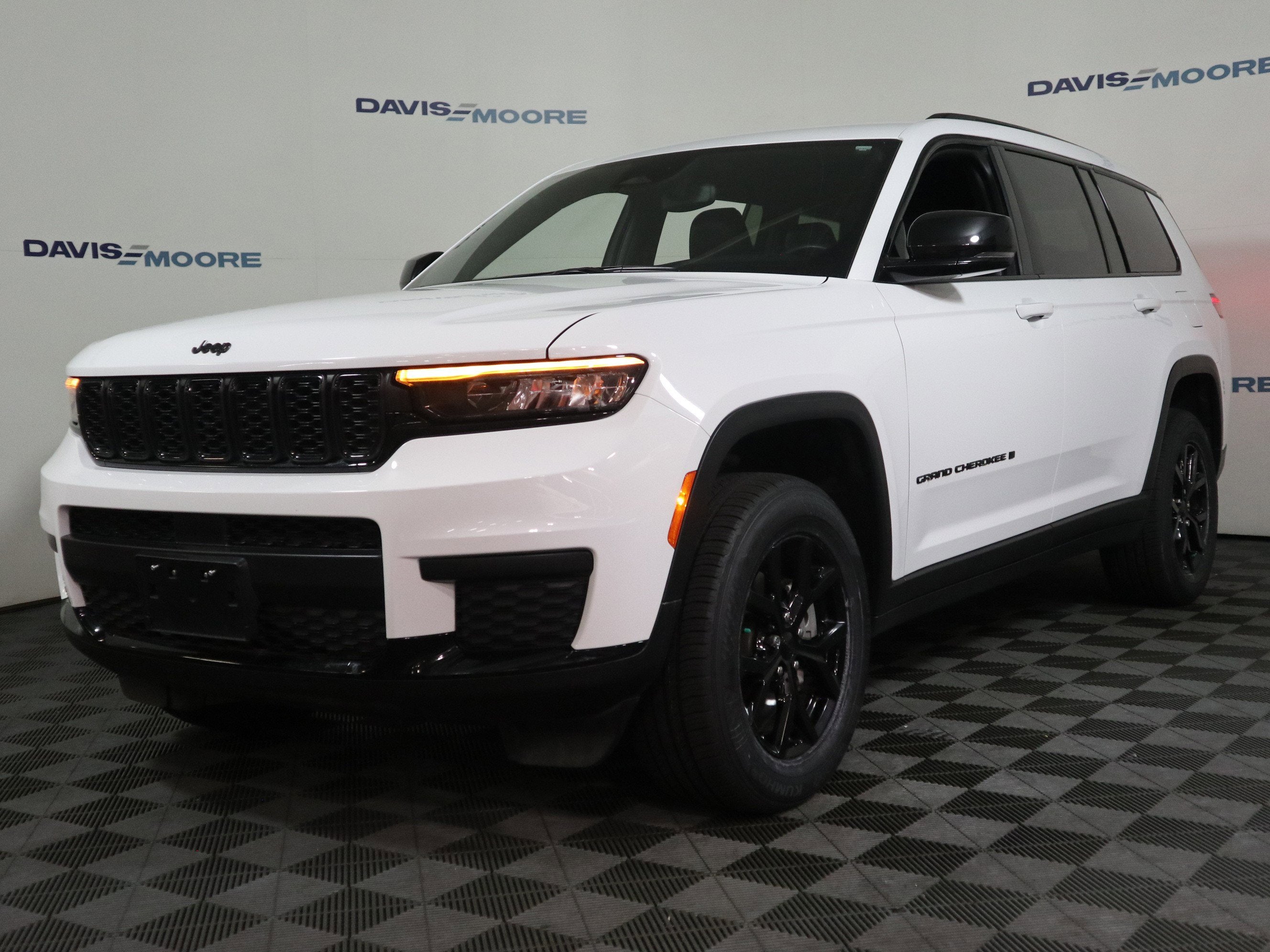 2024 Jeep Grand Cherokee L Altitude 4x4