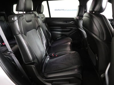 2024 Jeep Grand Cherokee L Altitude 4x4