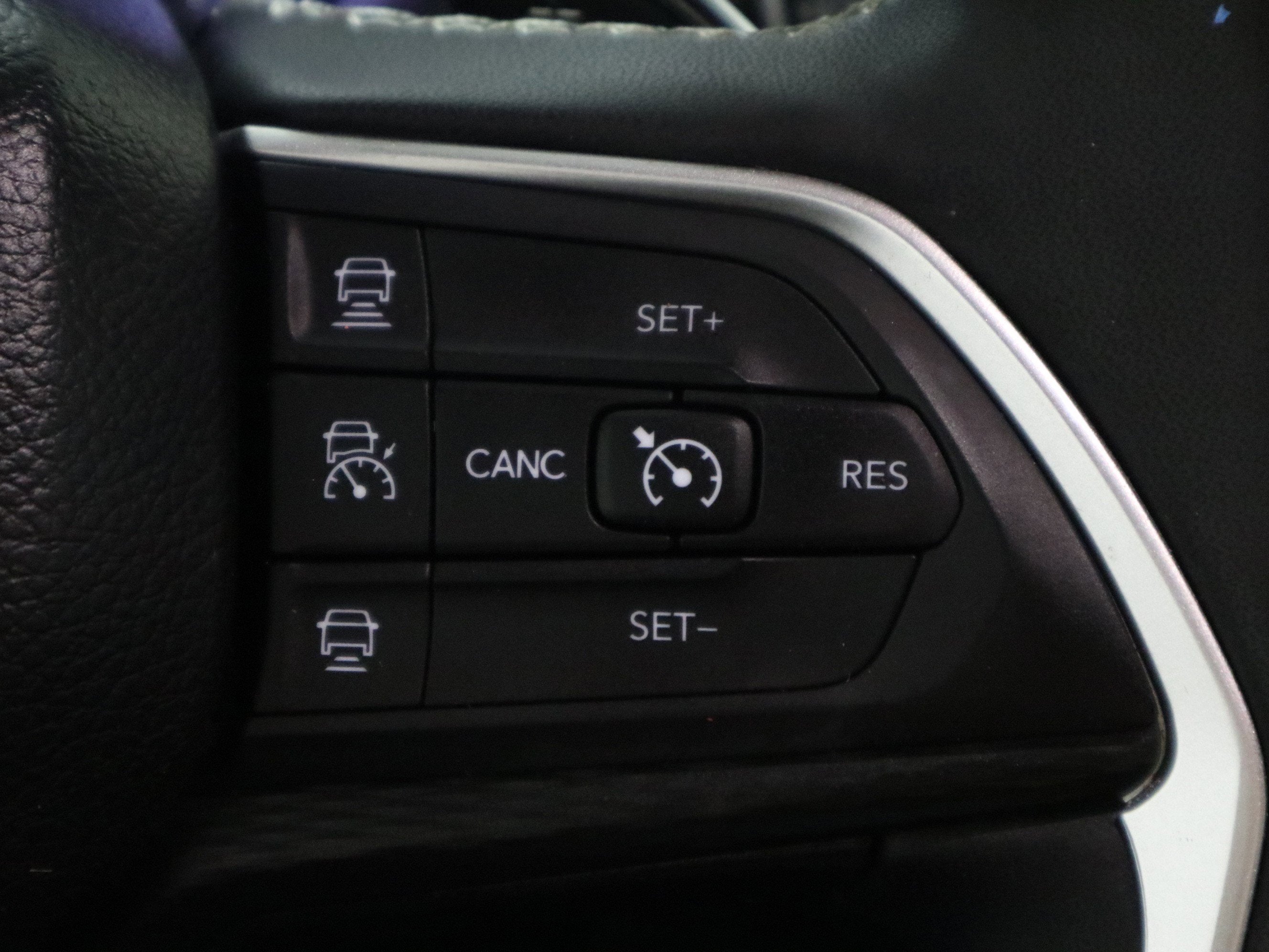 2024 Jeep Grand Cherokee L Altitude 4x4