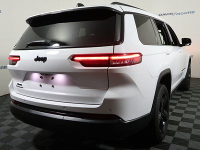 2023 Jeep Grand Cherokee L Altitude 4x4