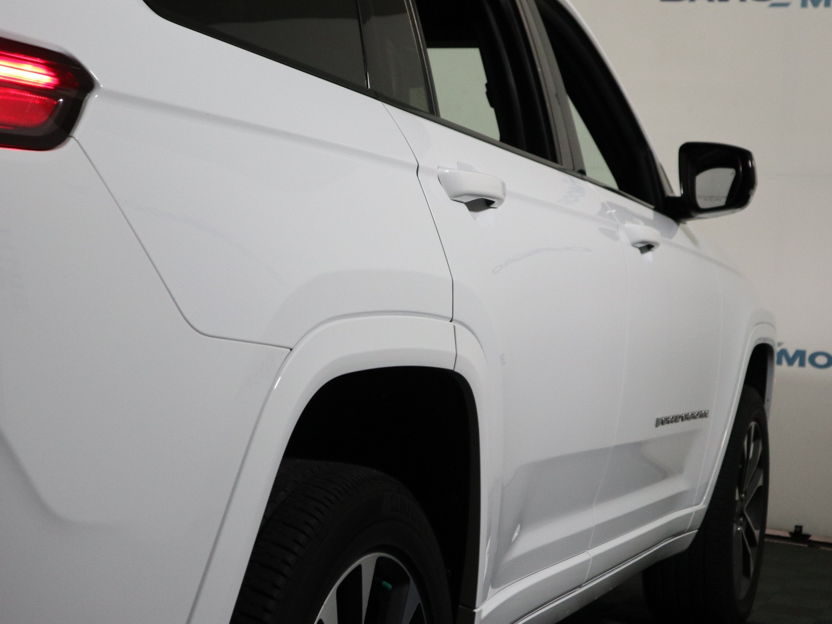 2025 Jeep Grand Cherokee L Overland 4x4
