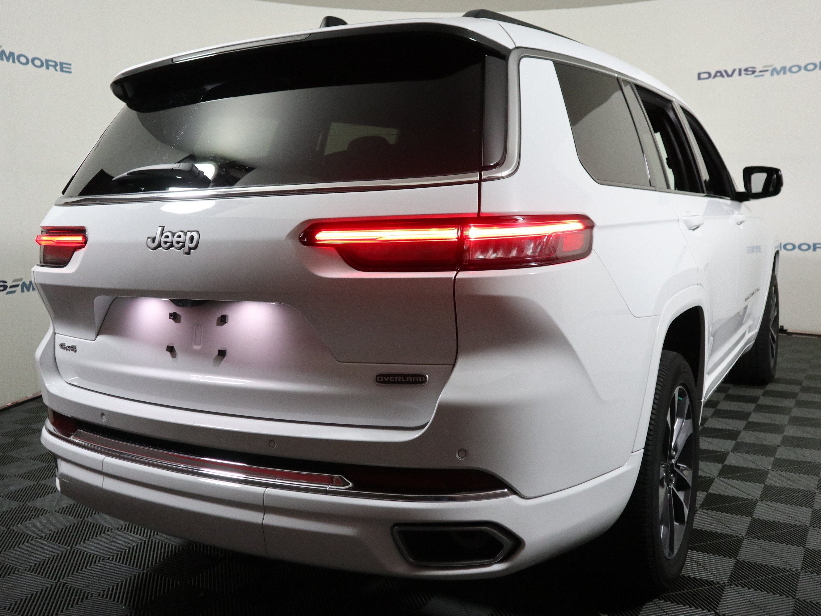 2025 Jeep Grand Cherokee L Overland 4x4
