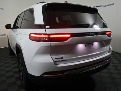 2023 Jeep Grand Cherokee 4xe BASE