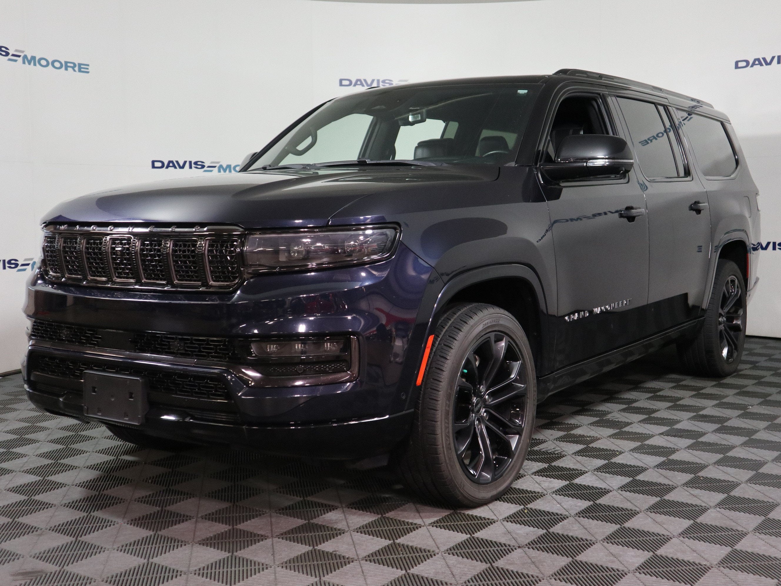 2024 Jeep Grand Wagoneer L Series II