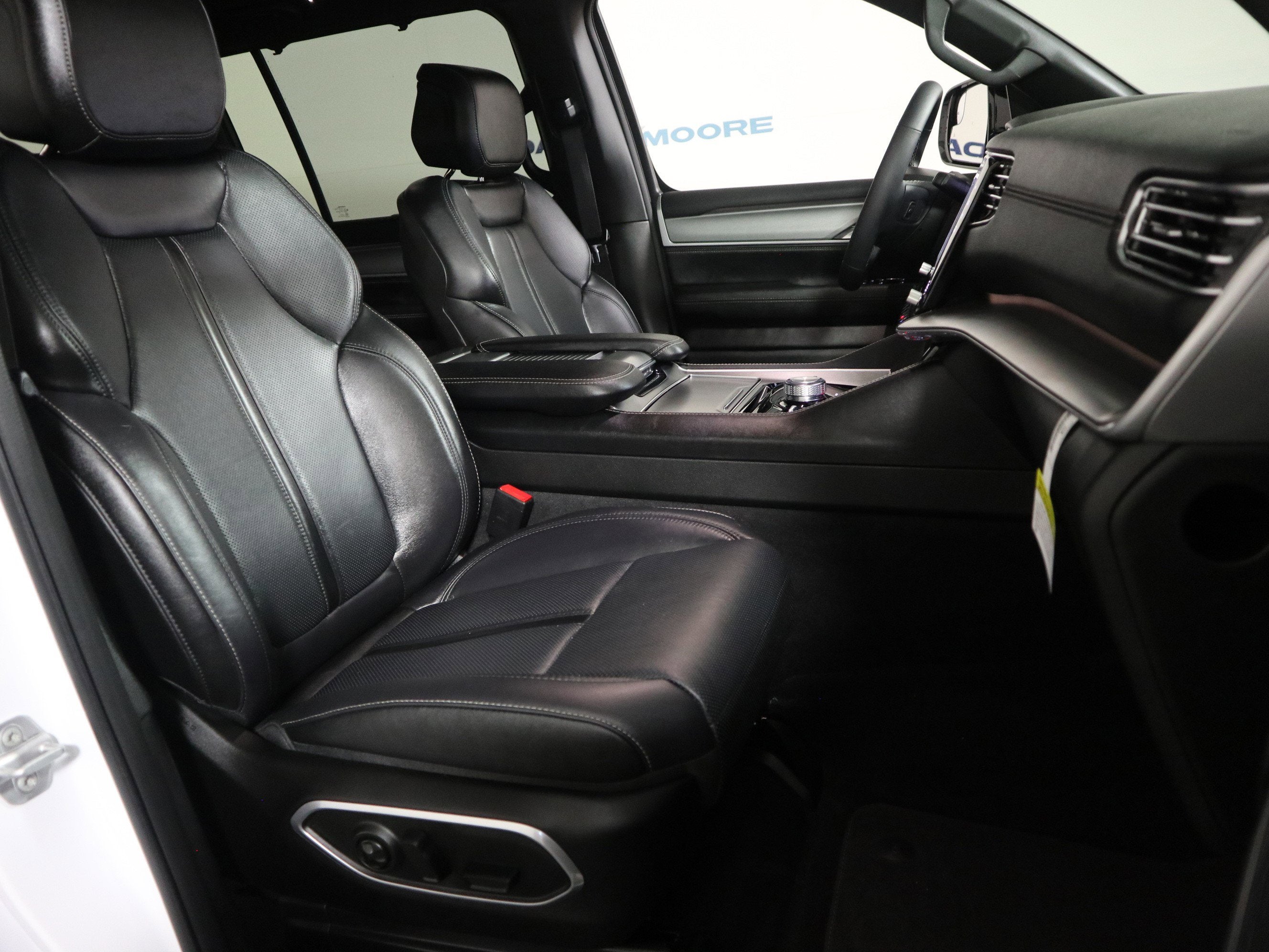2025 Jeep Wagoneer Series III 4x4