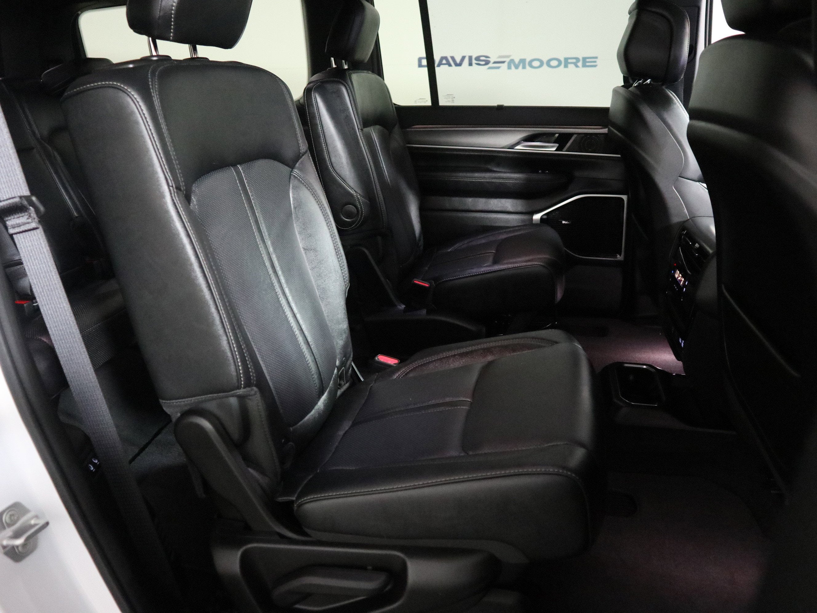 2025 Jeep Wagoneer Series III 4x4