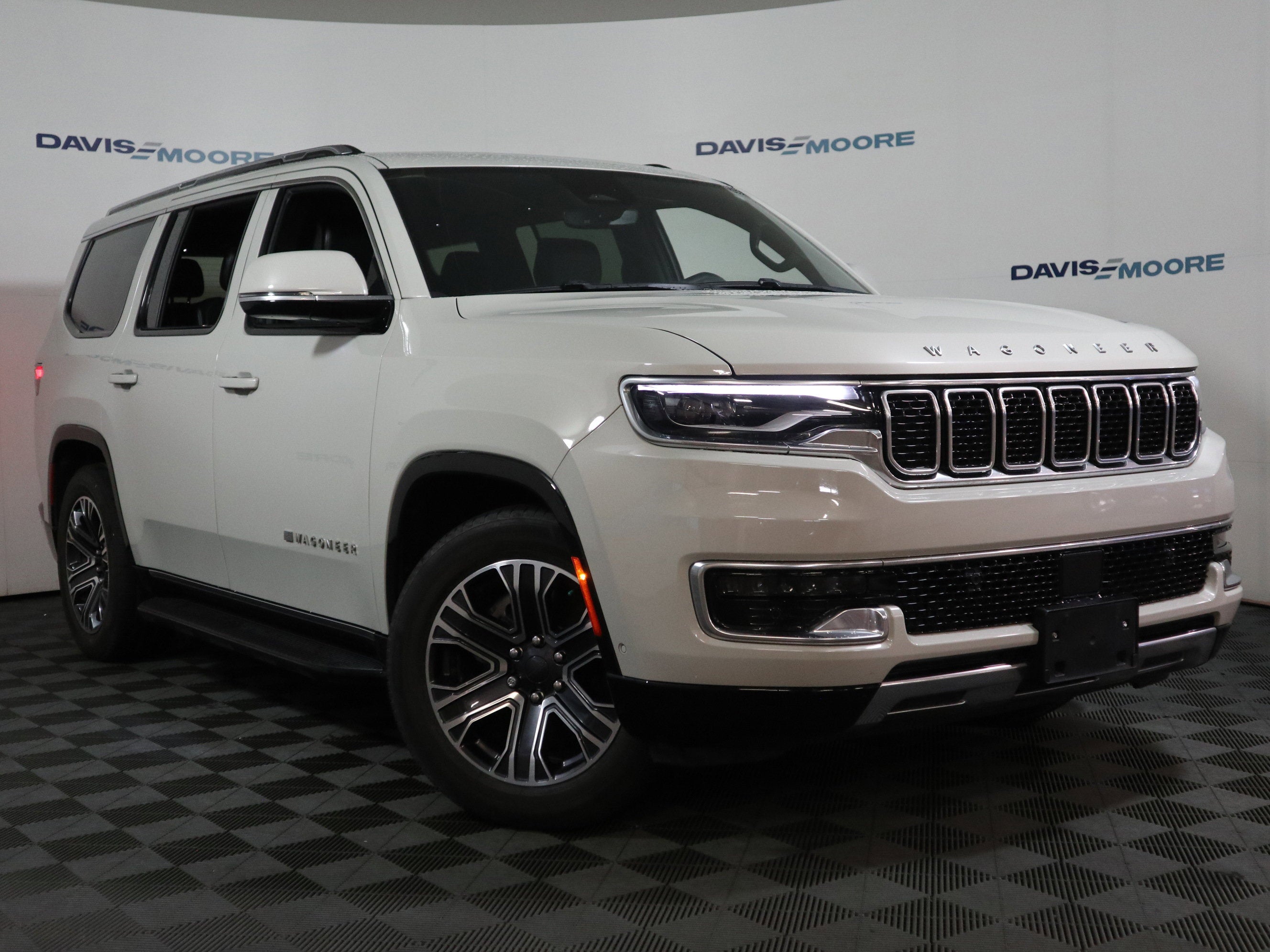 2022 Jeep Wagoneer Series III 4x4