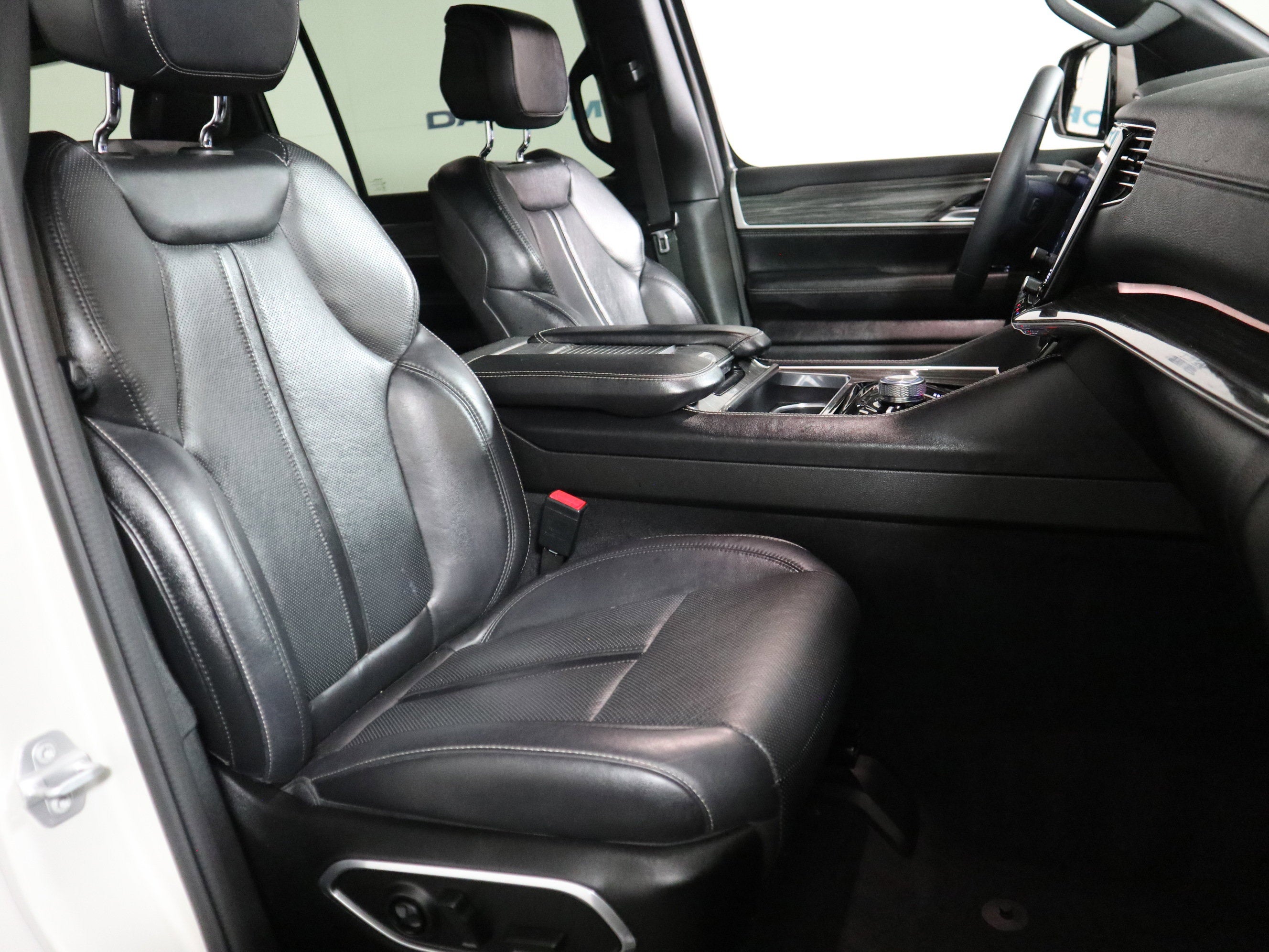 2022 Jeep Wagoneer Series III 4x4