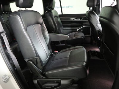 2022 Jeep Wagoneer Series III 4x4