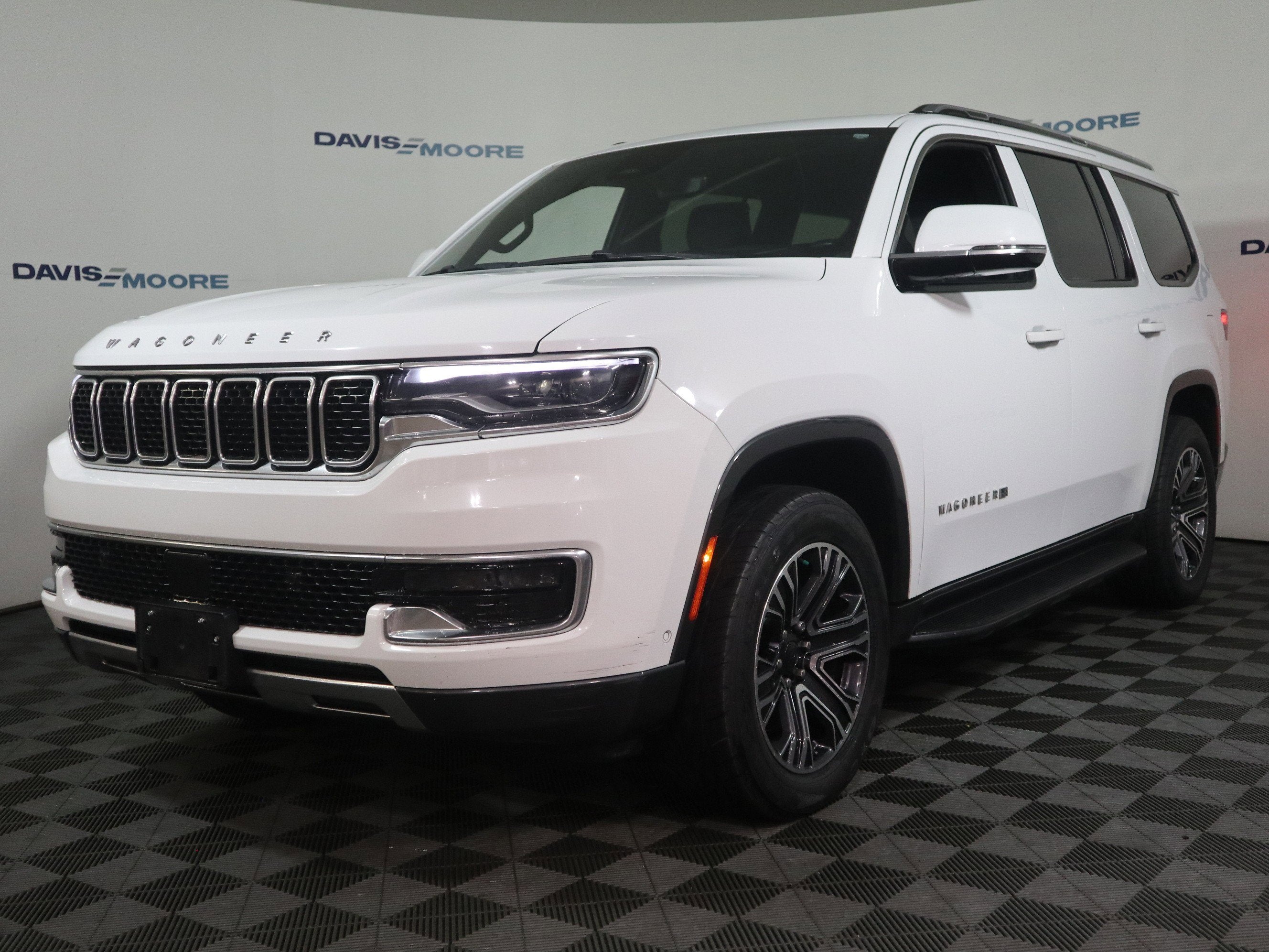 2022 Jeep Wagoneer Series III