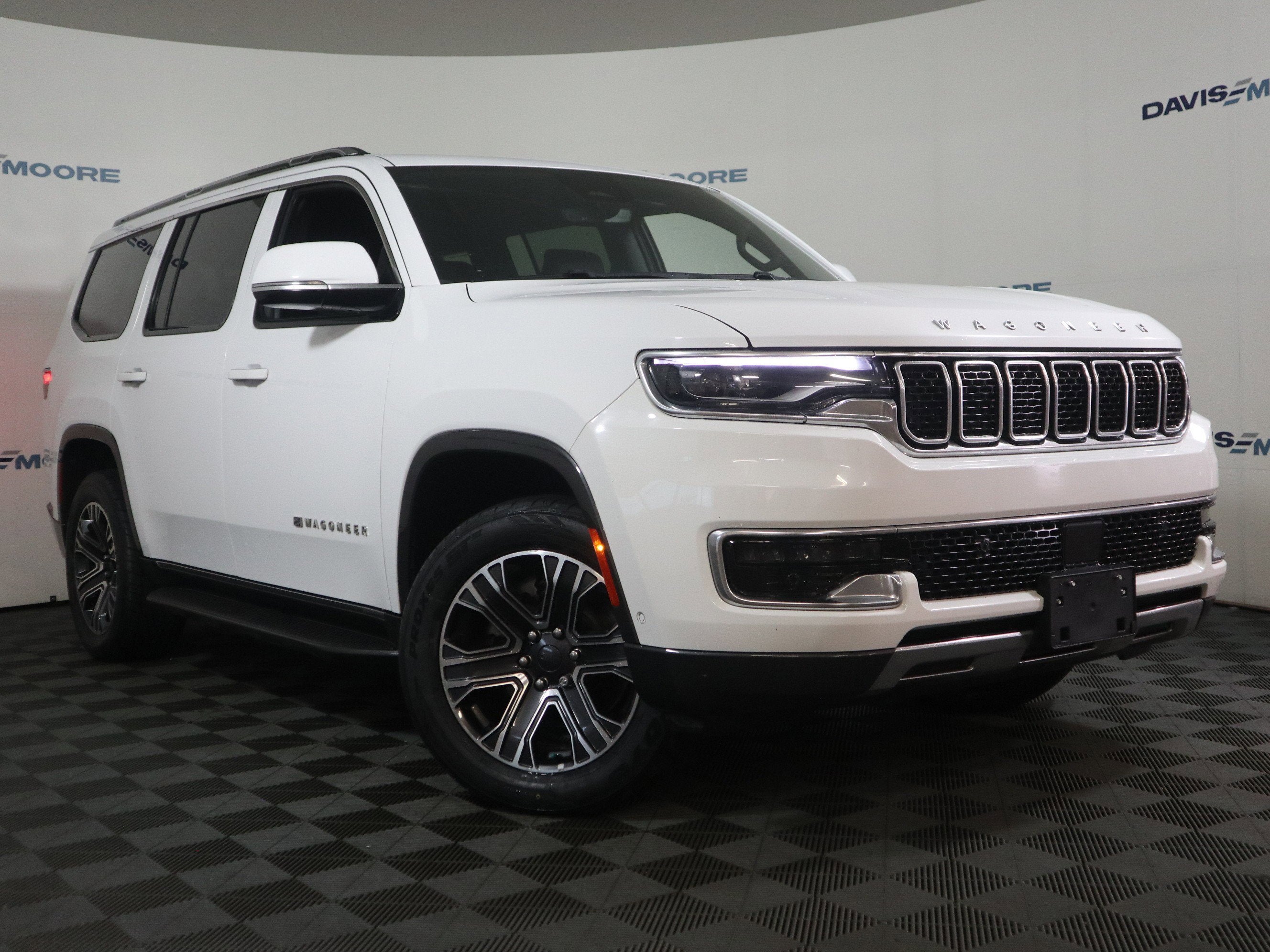 2022 Jeep Wagoneer Series III