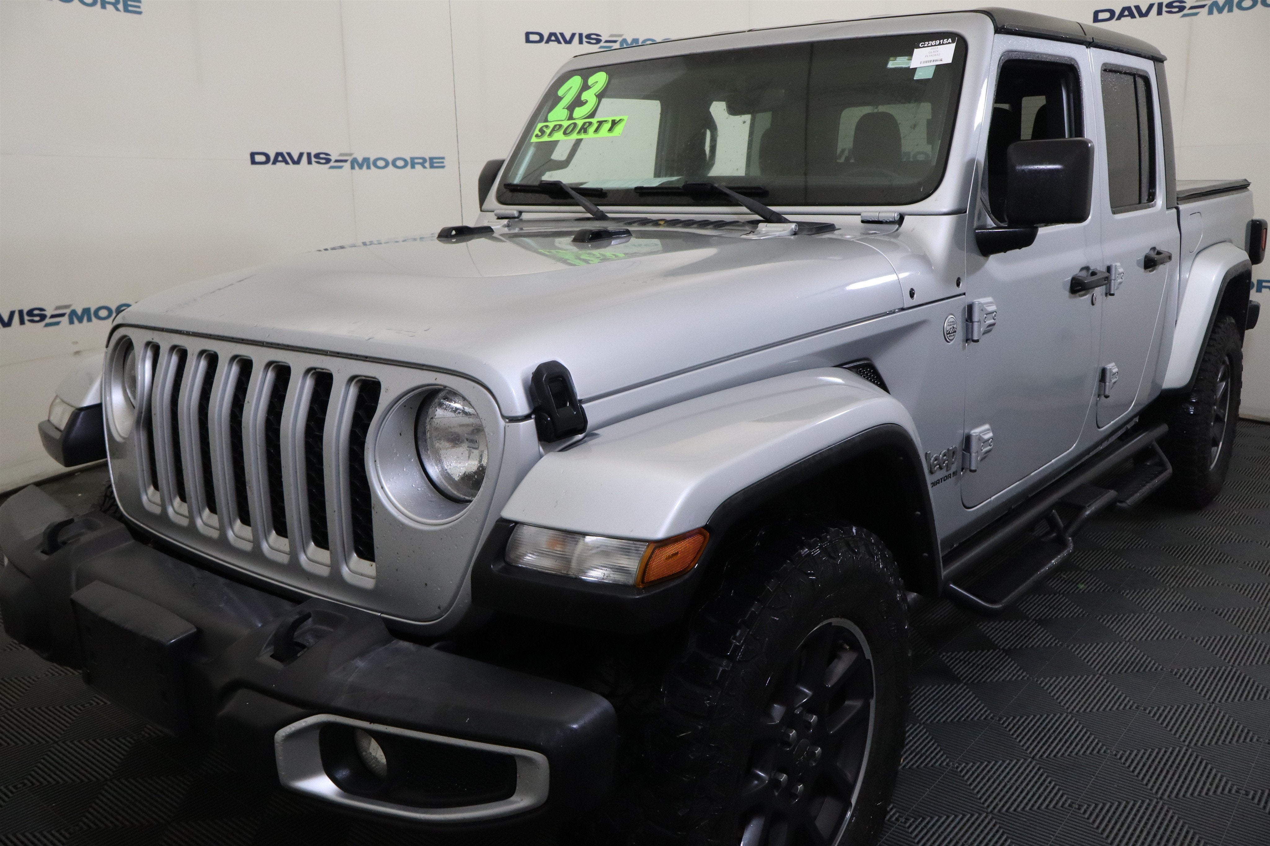 2023 Jeep Gladiator Overland 4x4