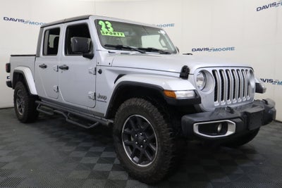 2023 Jeep Gladiator Overland 4x4