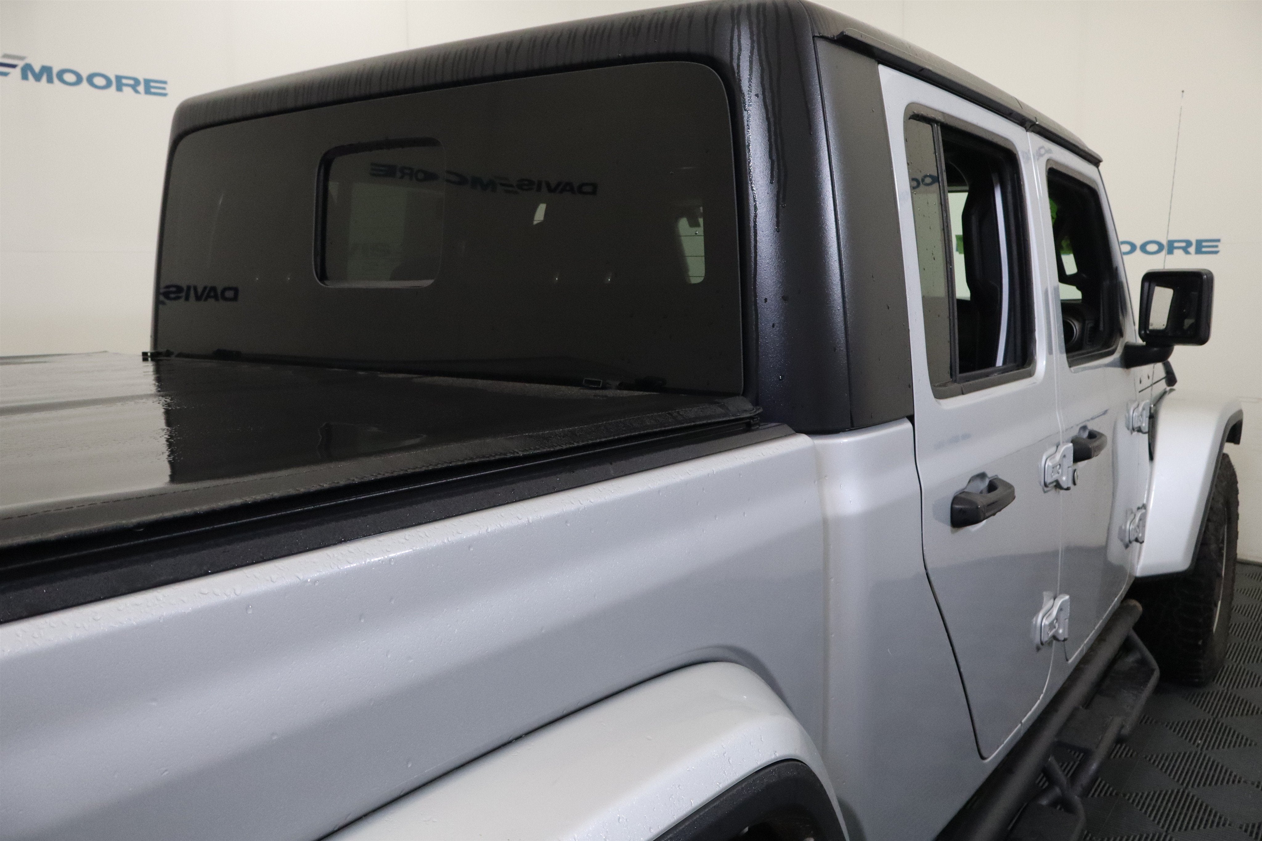 2023 Jeep Gladiator Overland 4x4