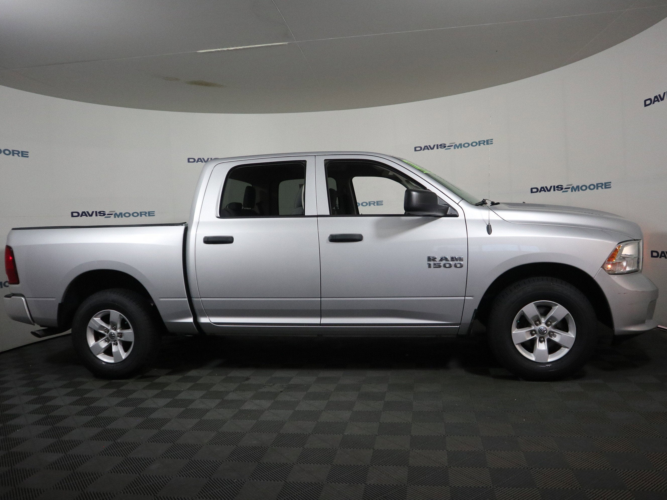 2017 RAM 1500 Express