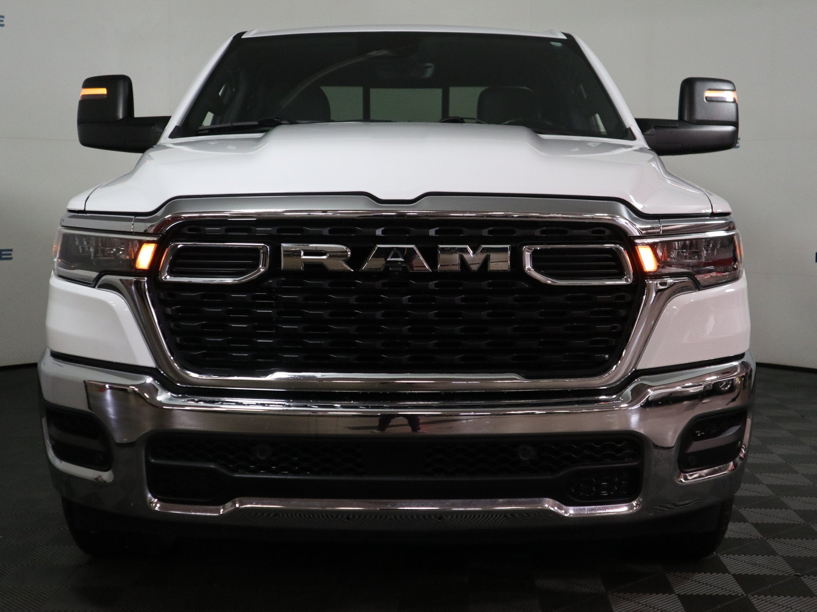 2025 RAM 1500 Tradesman Quad Cab 4x2 6'4" Box
