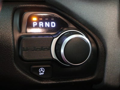 2025 RAM 1500 Tradesman Quad Cab 4x2 6'4" Box